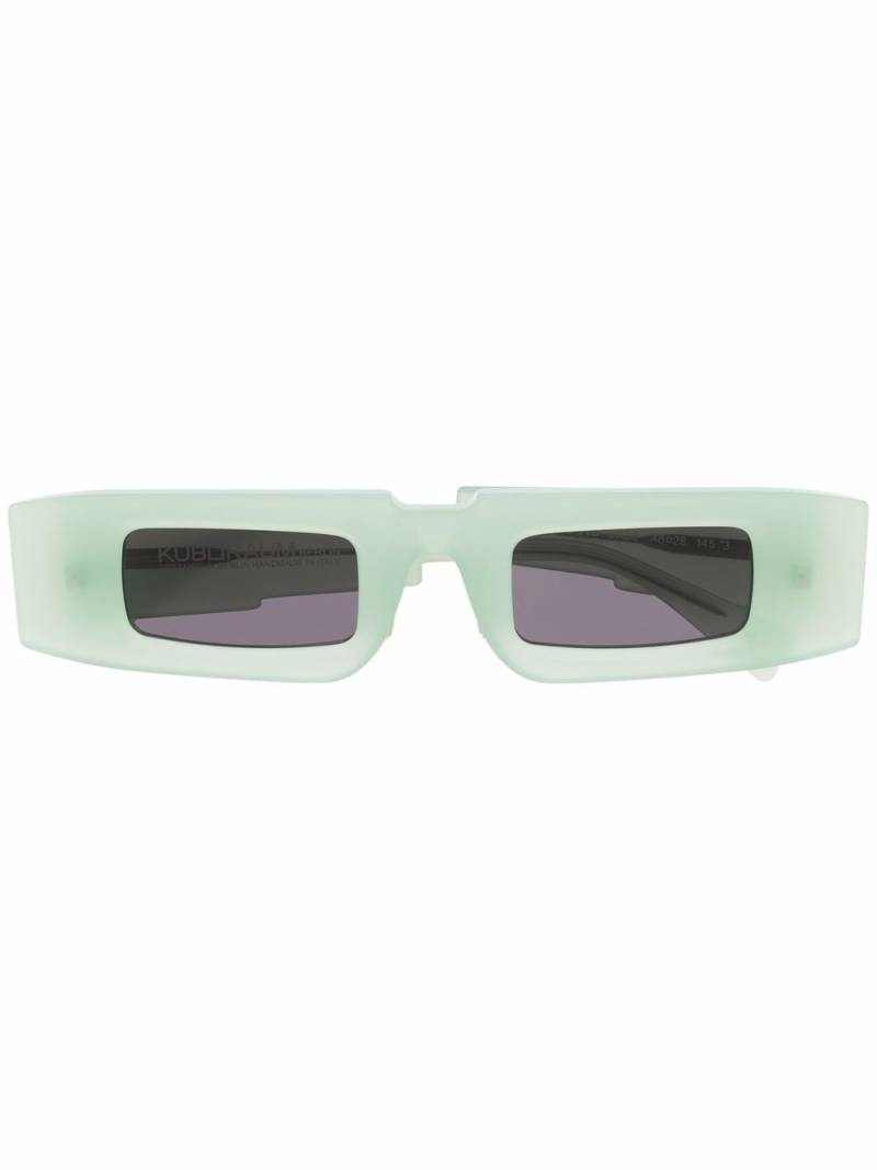 Kuboraum rectangular-frame sunglasses - Green von Kuboraum