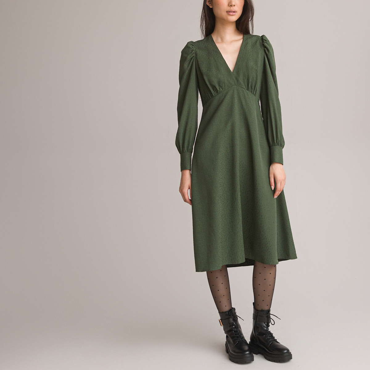 Langärmeliges Kleid mit V-Ausschnitt; Jacquard-Gewebe von LA REDOUTE COLLECTIONS