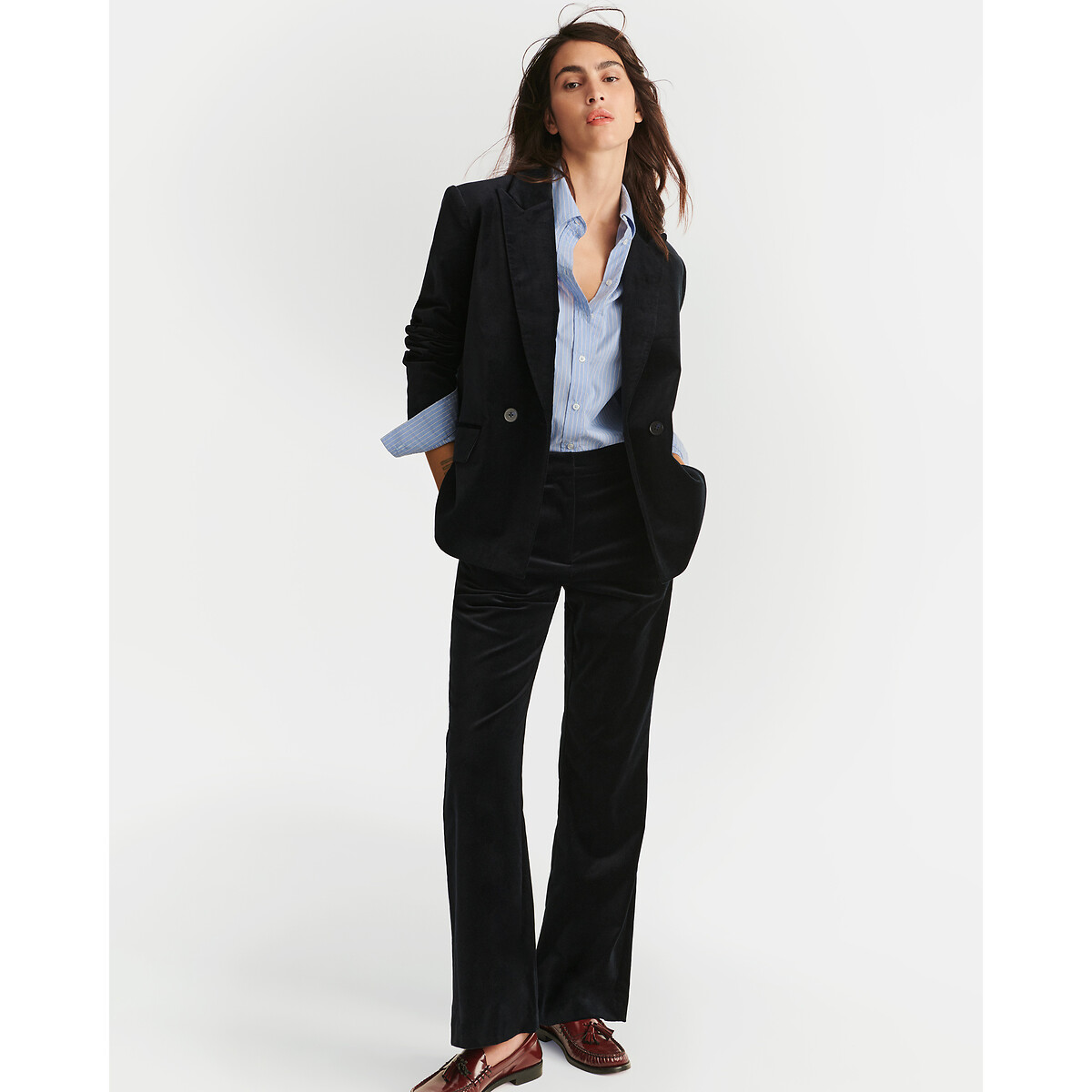 Taillierter Blazer aus Samt von LA REDOUTE COLLECTIONS