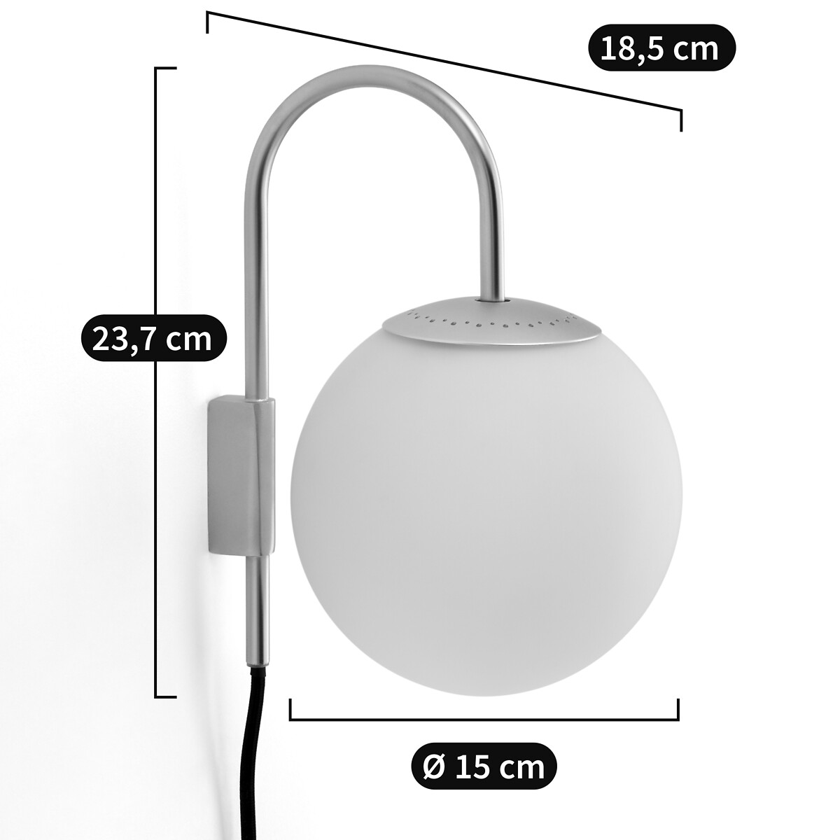 Wandleuchte Moricio, Opalglas und Messing von LA REDOUTE INTERIEURS