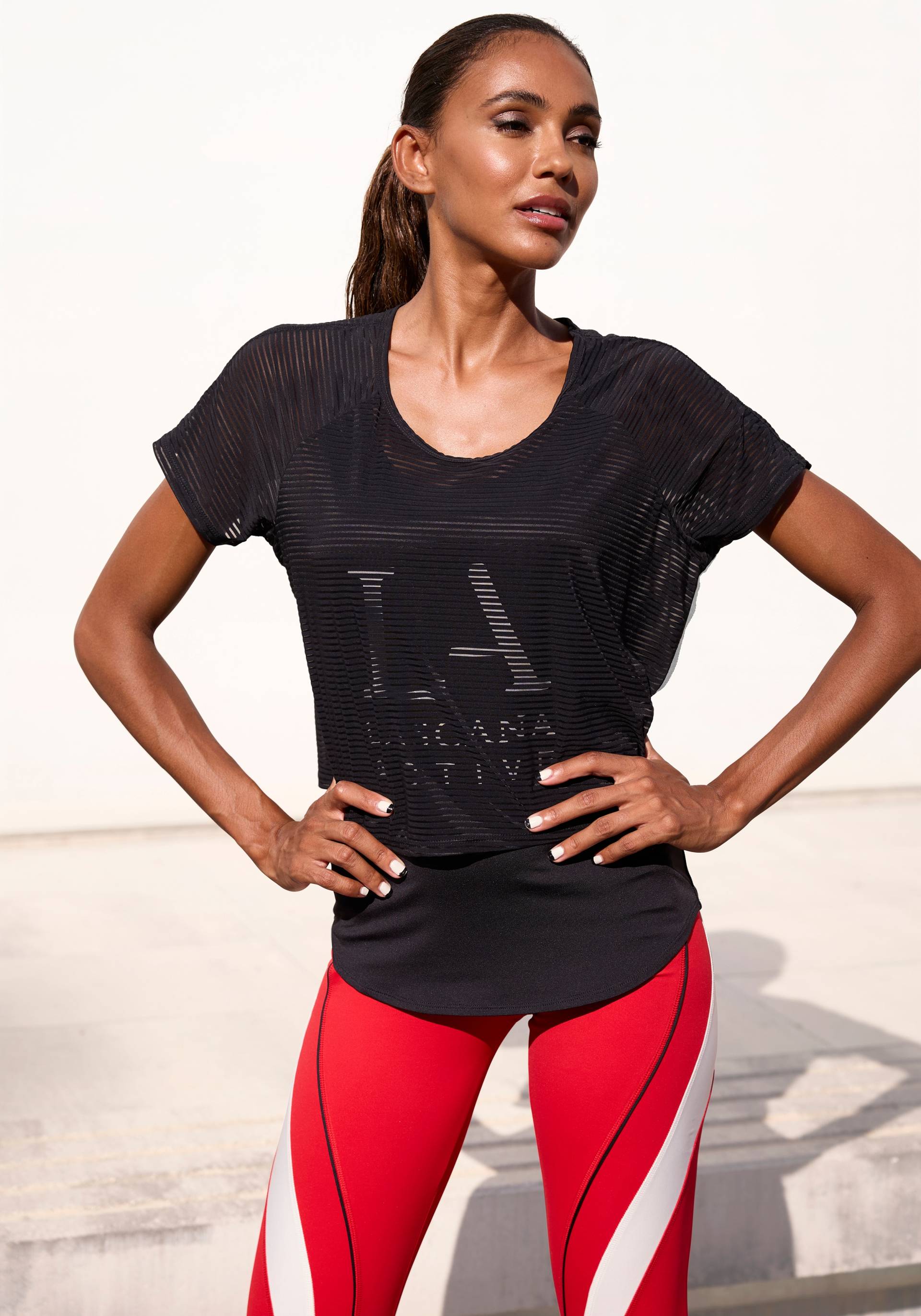 LASCANA ACTIVE Funktionsshirt, 2 in 1 T-Shirt im Layer-Design von LASCANA ACTIVE