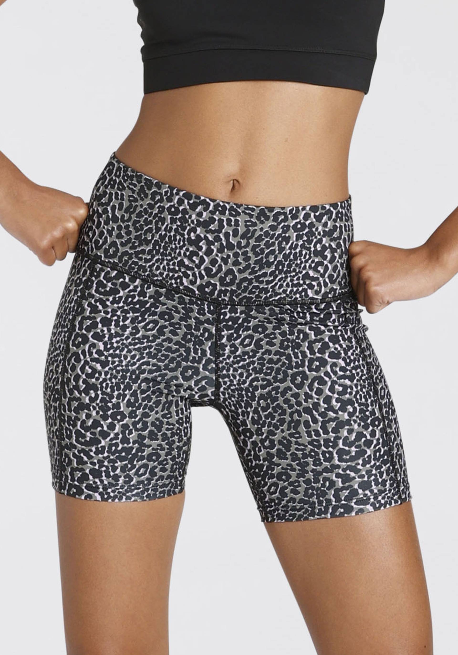 LASCANA ACTIVE Shorts »-Radlerhose« von LASCANA ACTIVE