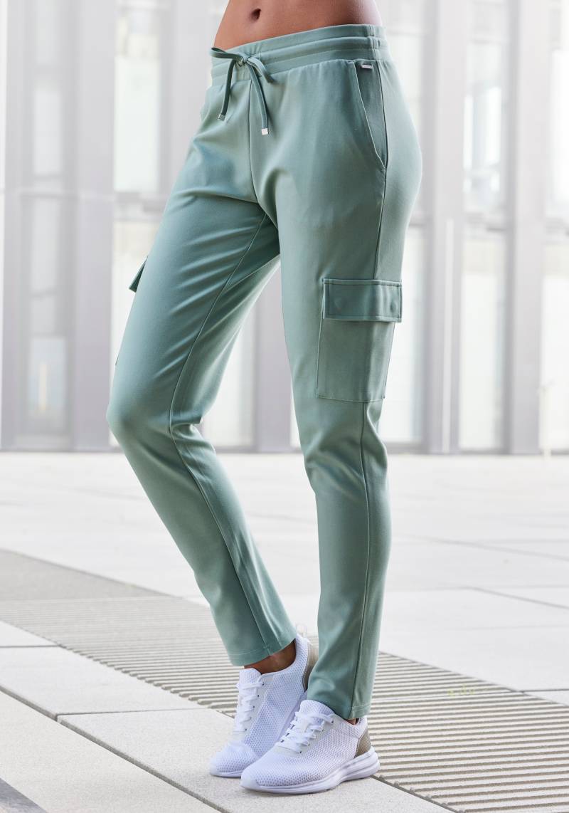 LASCANA Cargohose, in weich fliessendem Material, Loungewear von LASCANA