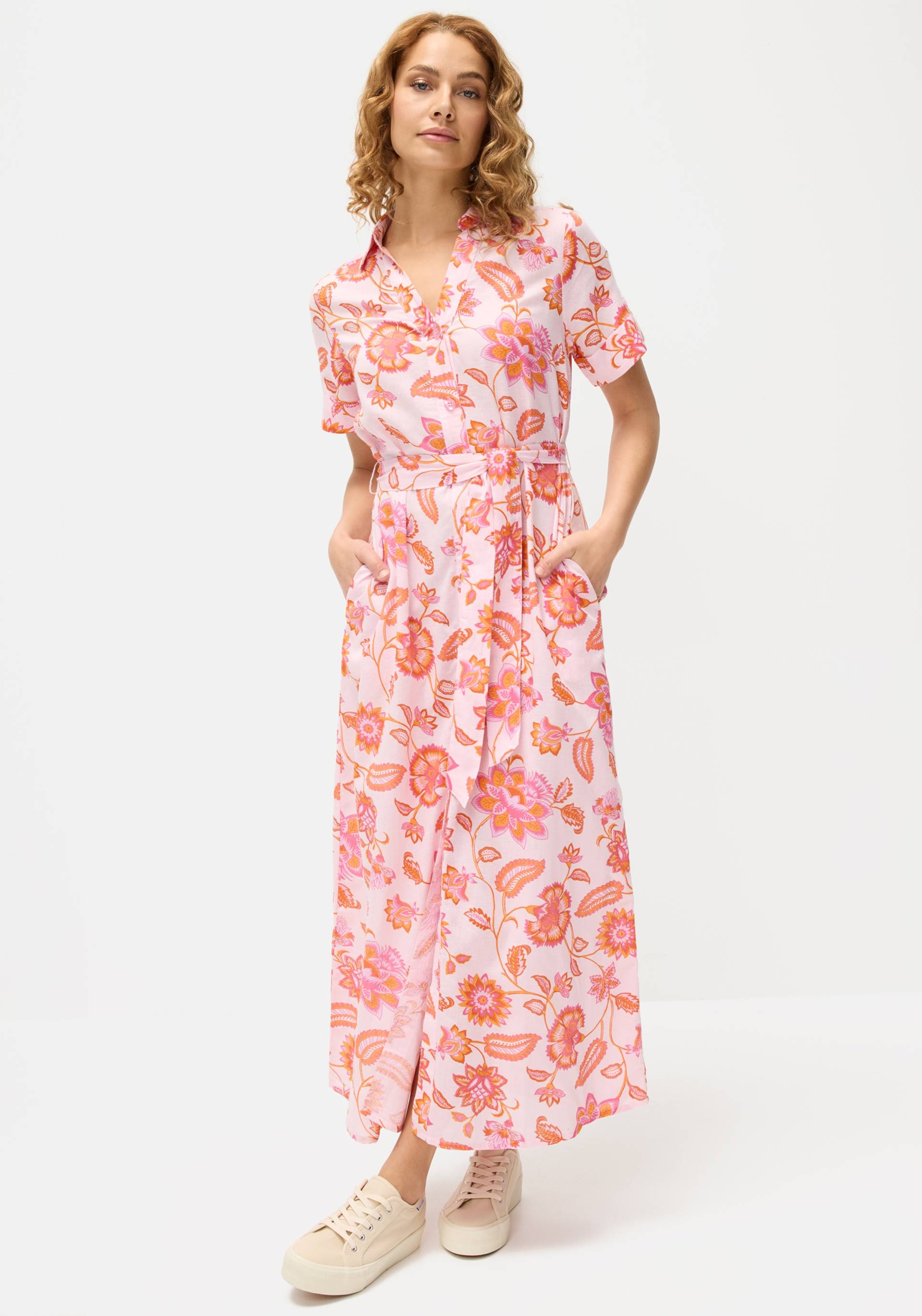 LASCANA Hemdblusenkleid, (mit Bindegürtel), aus Leinenmischgewebe, Seitennahttaschen, Alloverprint von LASCANA