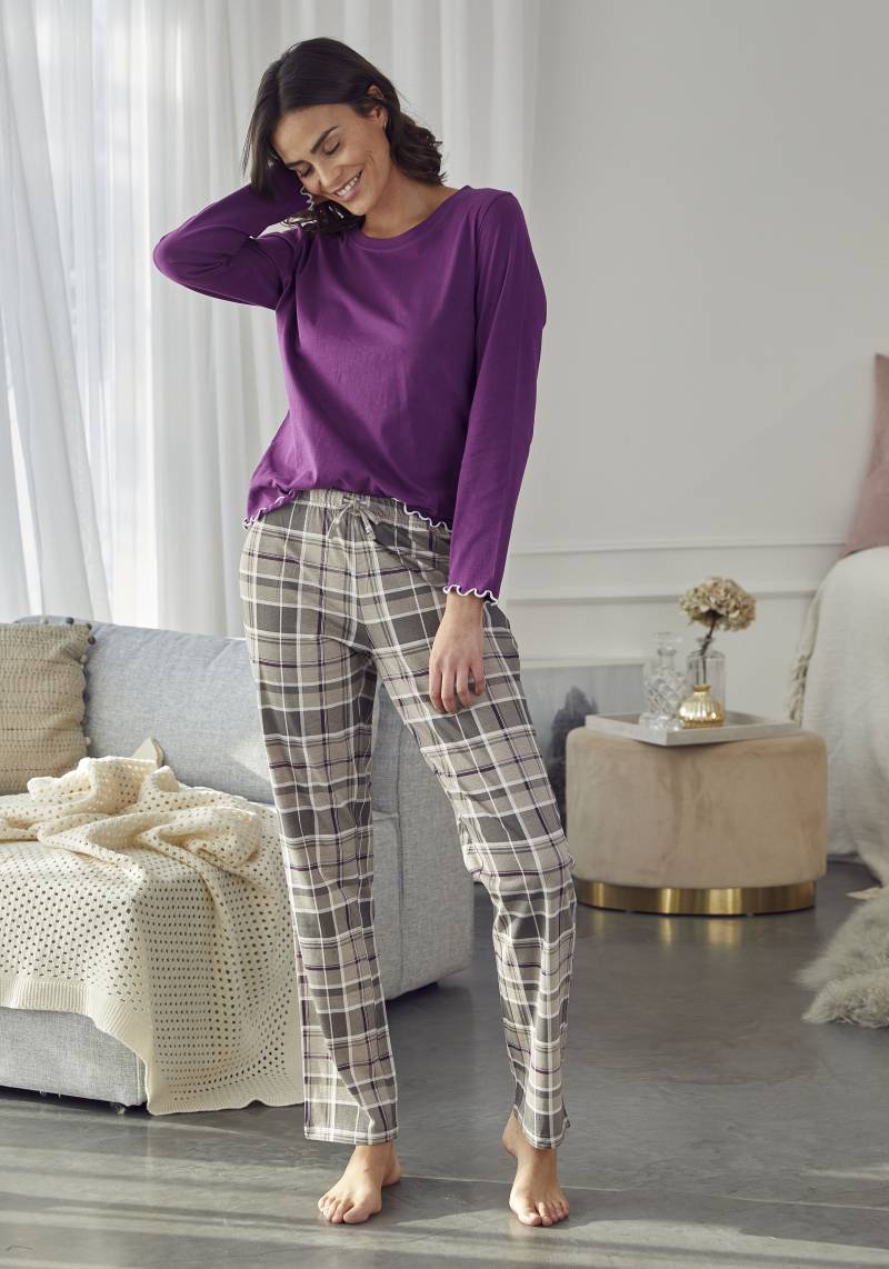 LASCANA Pyjama, (2 tlg.), mit Flanellhose im Karomuster von LASCANA