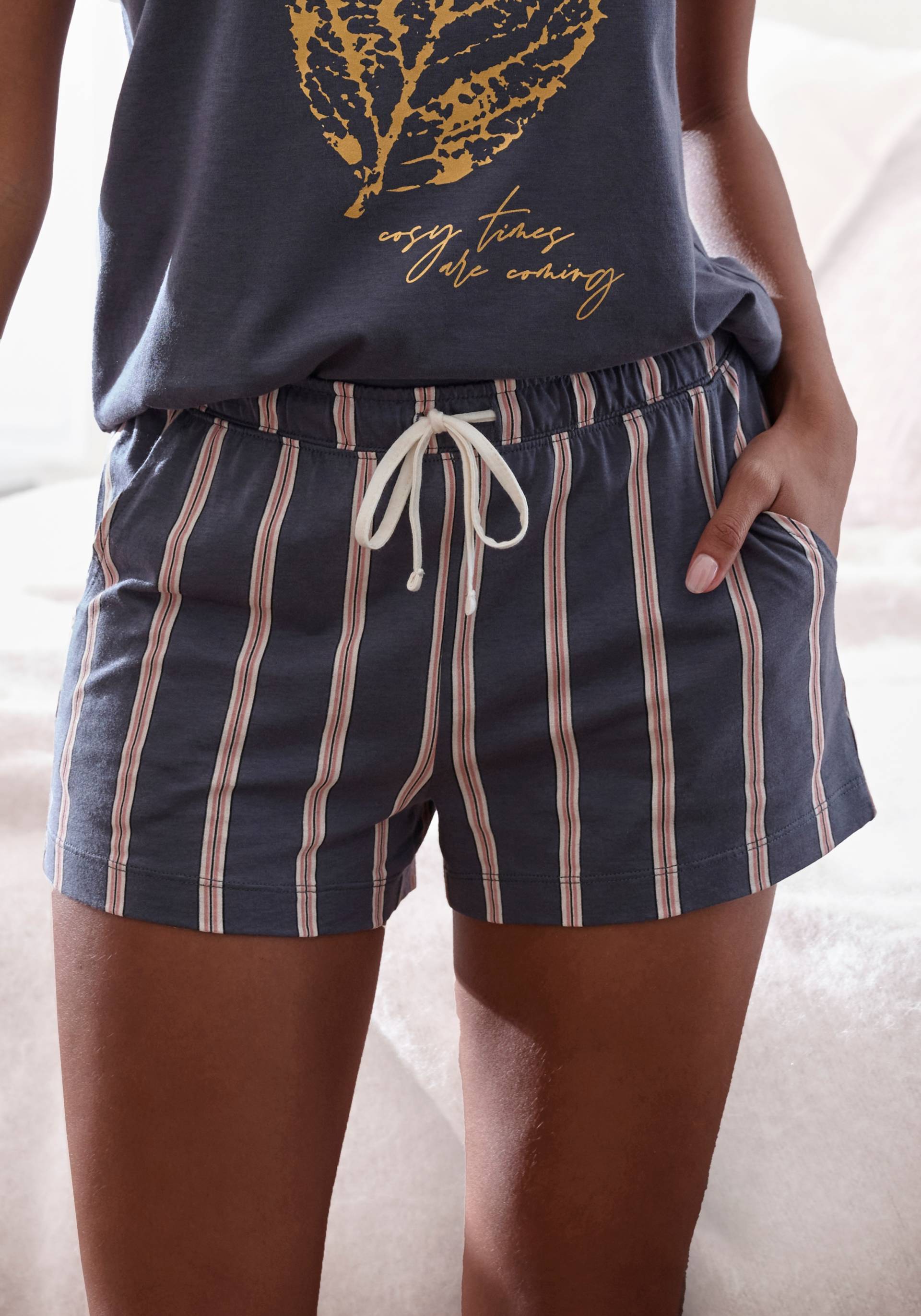 LASCANA Pyjamashorts, mit Druck von LASCANA