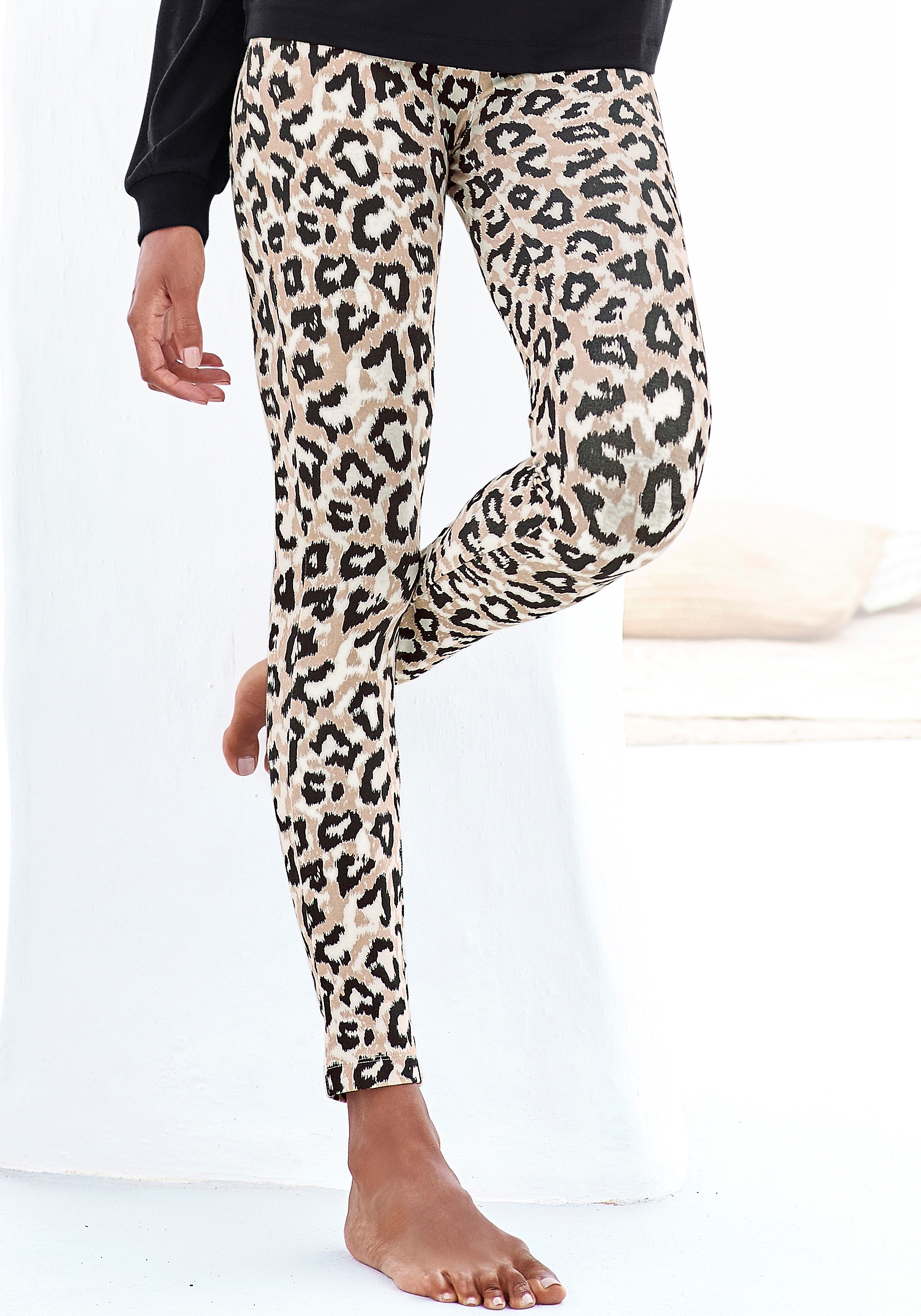 LASCANA Schlafhose, in weicher Stretch-Qualität von LASCANA