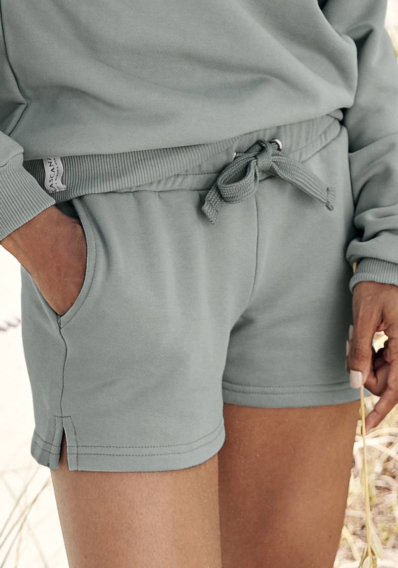 LASCANA Sweatshorts, aus organischer Baumwolle, Loungewear von LASCANA