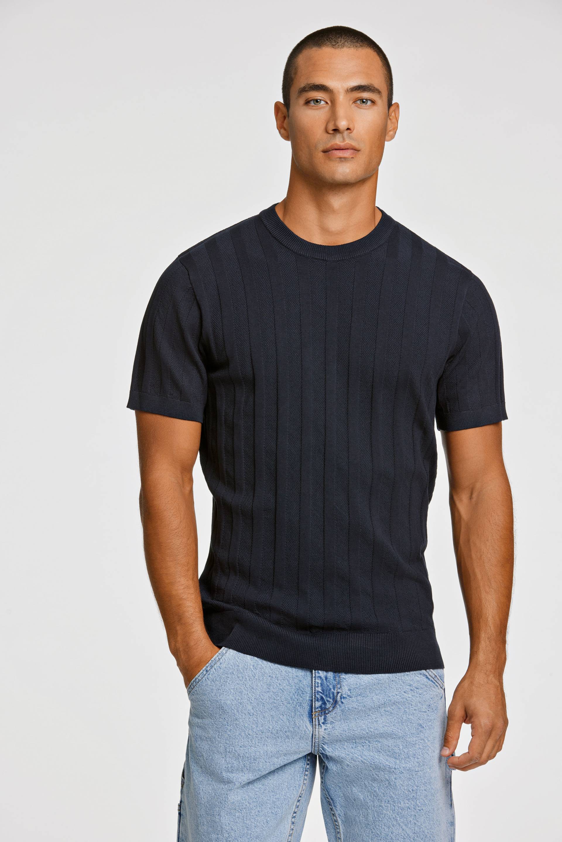 LINDBERGH Kurzarmpullover, mit Struktur-Muster LINDBERGH Kurzarmpullover, mit Struktur-Muster von LINDBERGH