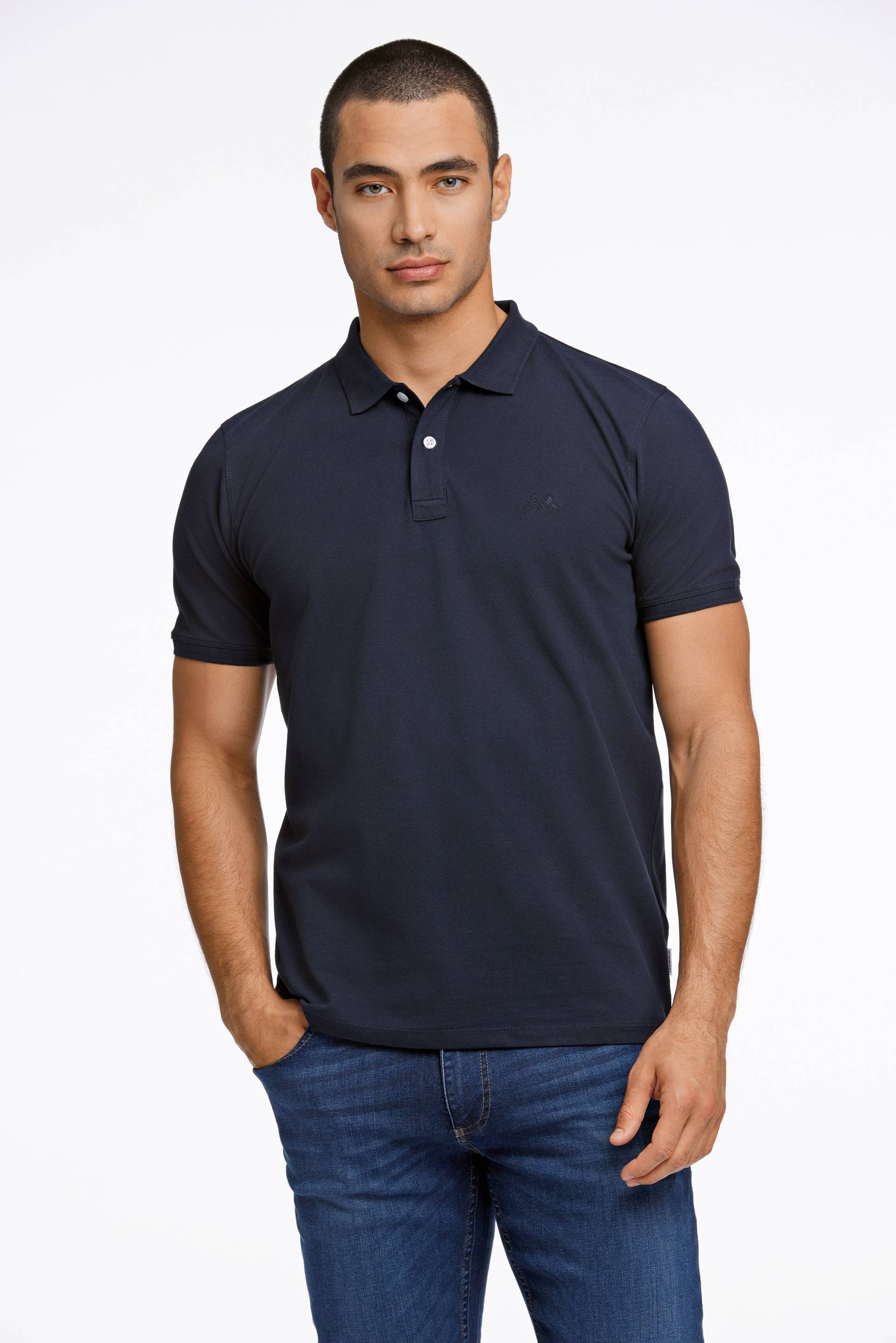 LINDBERGH Poloshirt, mit Logostickerei LINDBERGH Poloshirt, mit Logostickerei von LINDBERGH