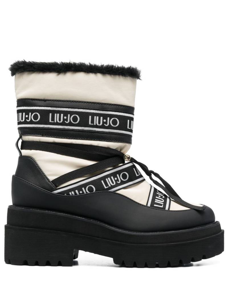 LIU JO flatform logo-patch ankle boots - Black von LIU JO