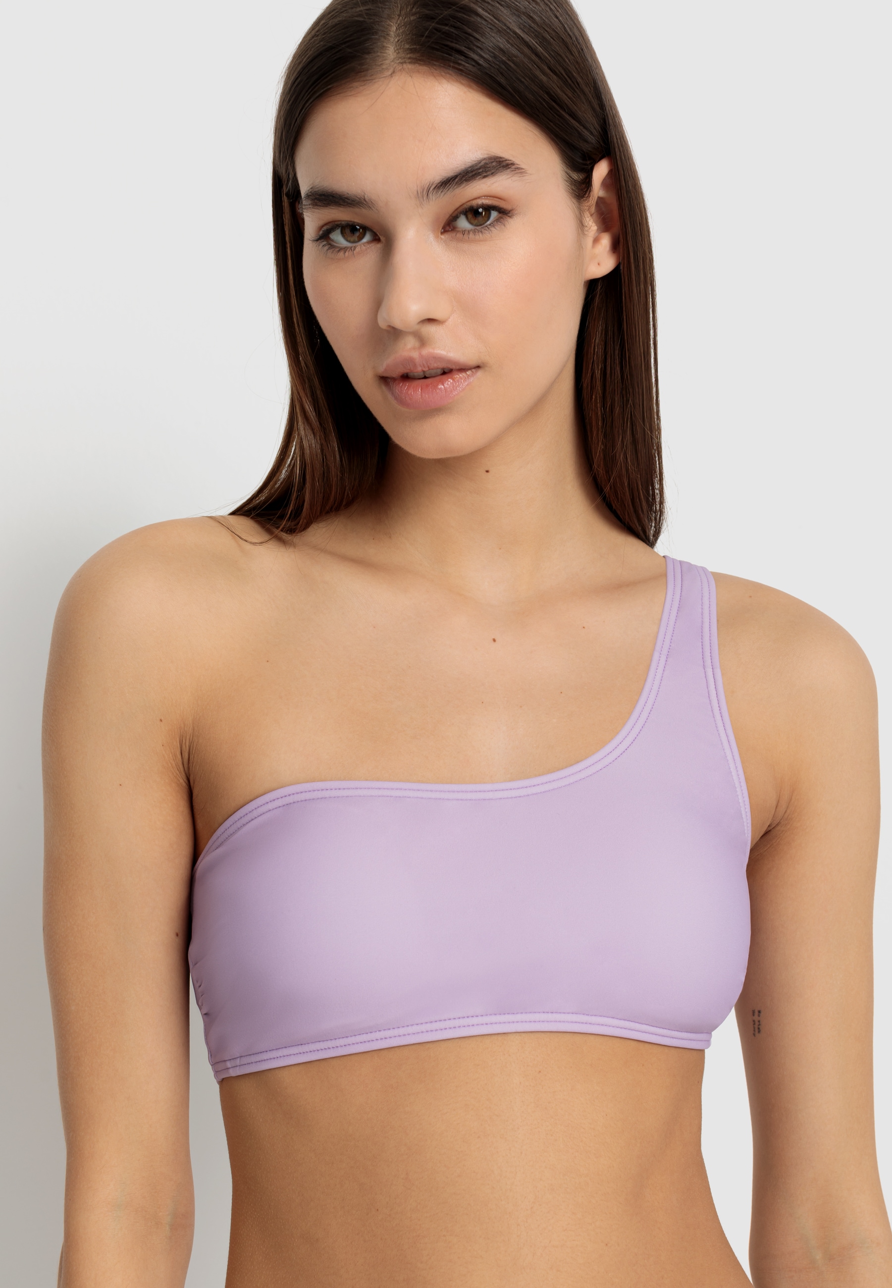 LSCN by LASCANA Bustier-Bikini-Top »Gina«, in One-Shoulder-Optik LSCN by LASCANA Bustier-Bikini-Top »Gina«, in One-Shoulder-Optik von LSCN by LASCANA