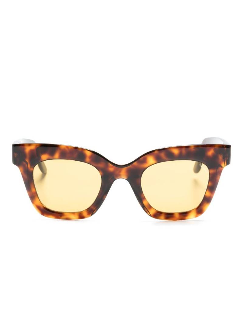 Lapima Lisa Havana cat-eye sunglasses - Brown von Lapima