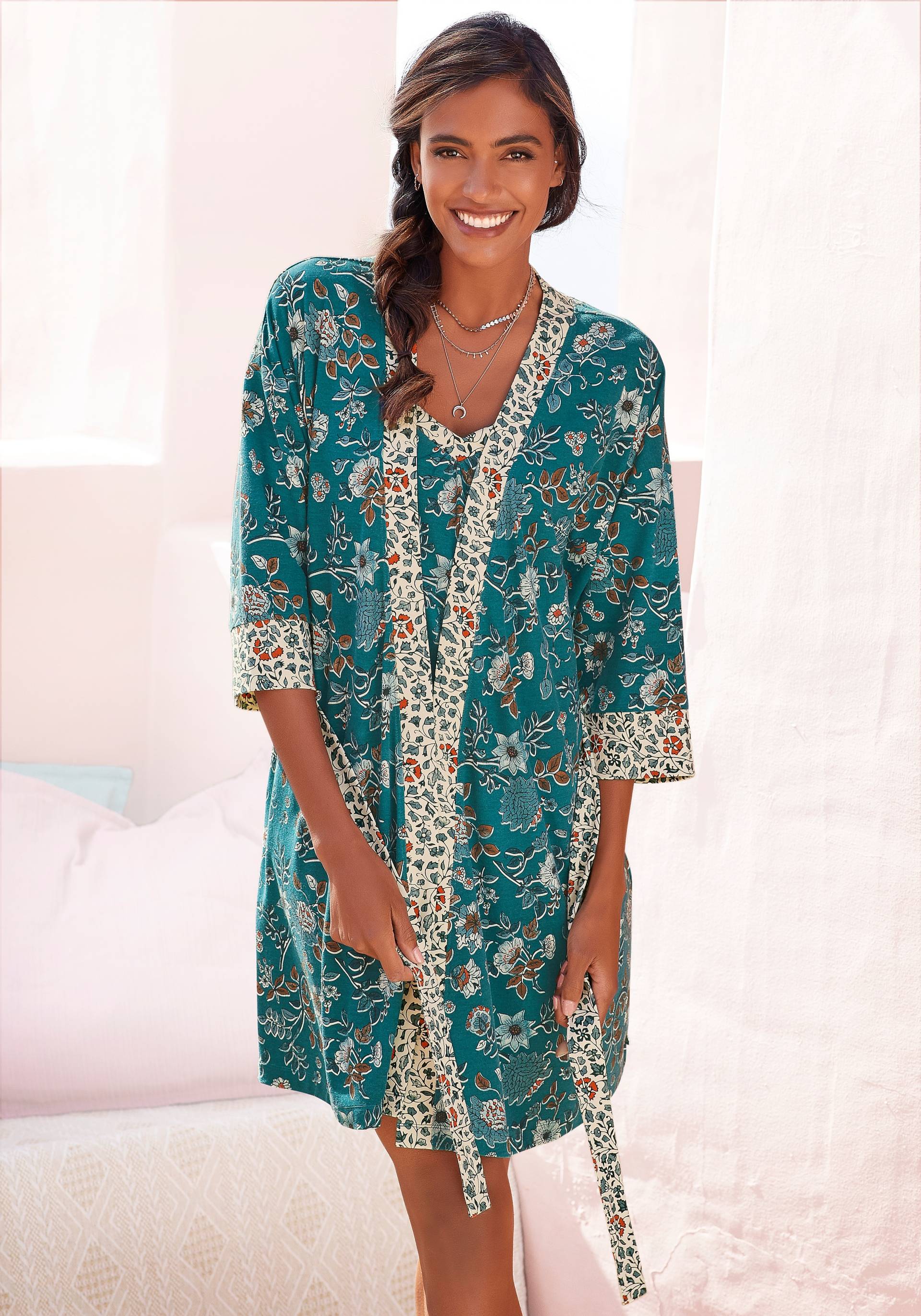 LASCANA Kimono, mit Blumen Allover-Druck LASCANA Kimono, mit Blumen Allover-Druck von Lascana