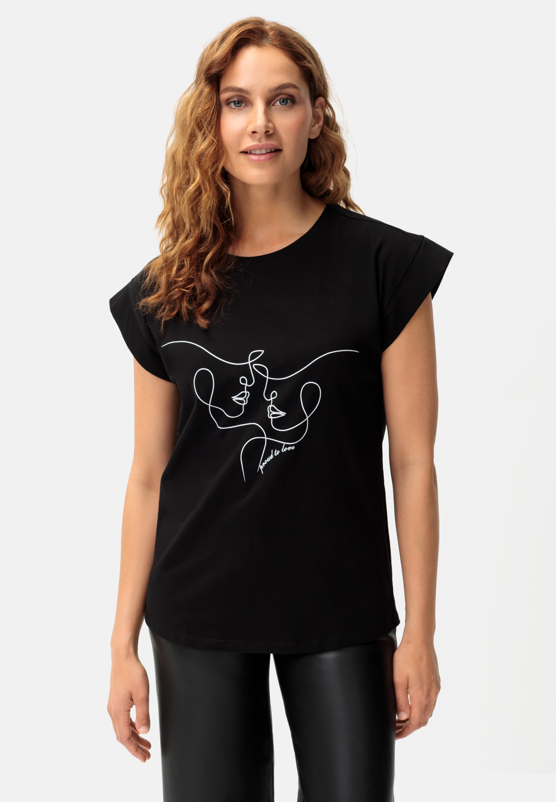 LASCANA Kurzarmshirt, mit Frontdruck, T-Shirt aus Baumwolle, Printshirt, Basic von Lascana