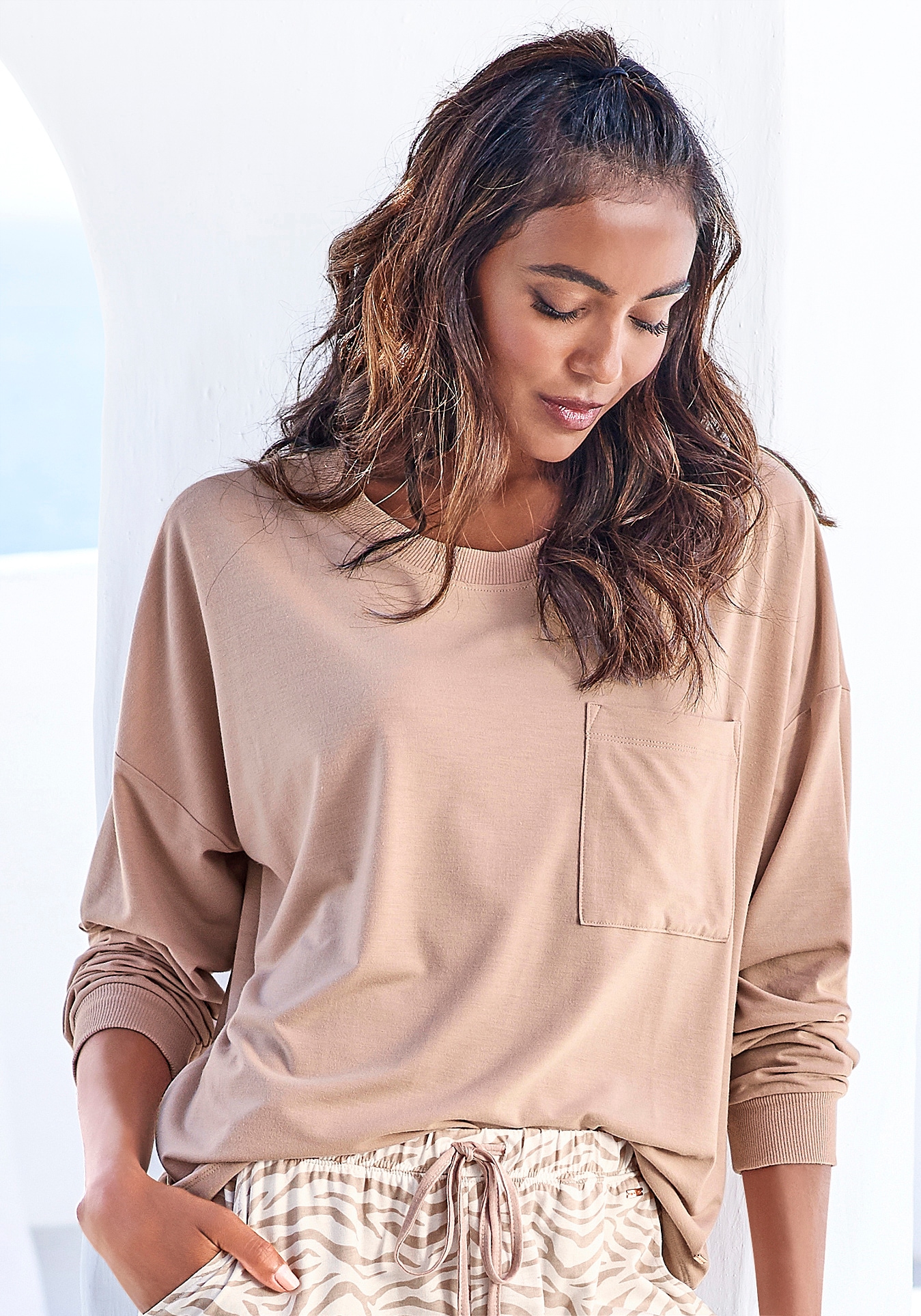 LASCANA Pyjamaoberteil, in kuschelweicher Qualität LASCANA Pyjamaoberteil, in kuschelweicher Qualität von Lascana