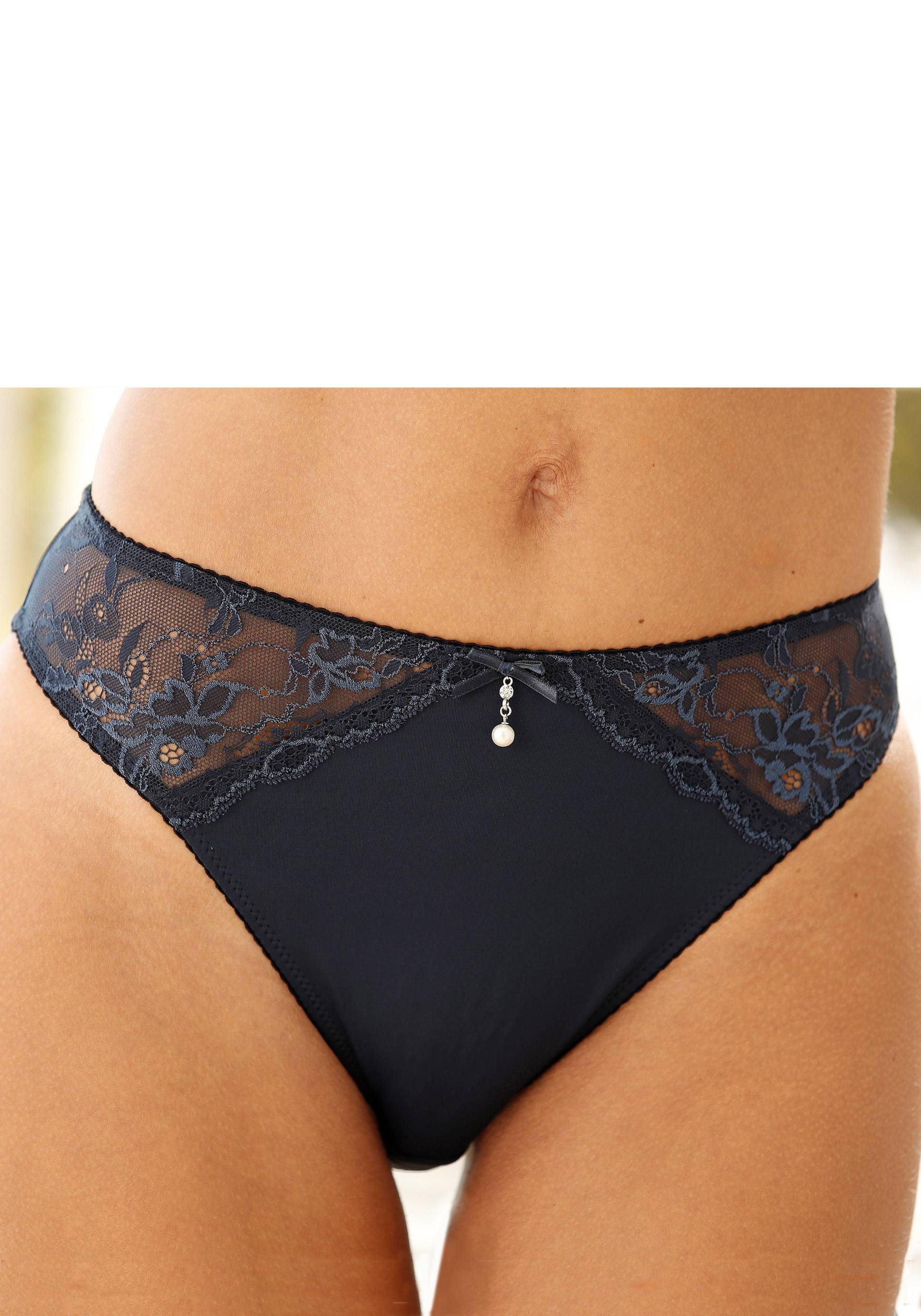 LASCANA Slip »Nina«, mit Spitzeneinsätzen in Microtouchqualität LASCANA Slip »Nina«, mit Spitzeneinsätzen in Microtouchqualität von Lascana