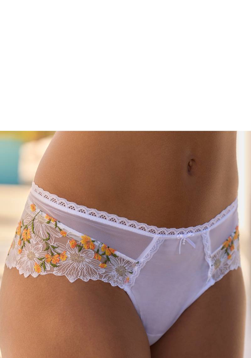 LASCANA Stringpanty, aus zarter, floraler Stickereispitze und weichem Soft-Mesh von Lascana