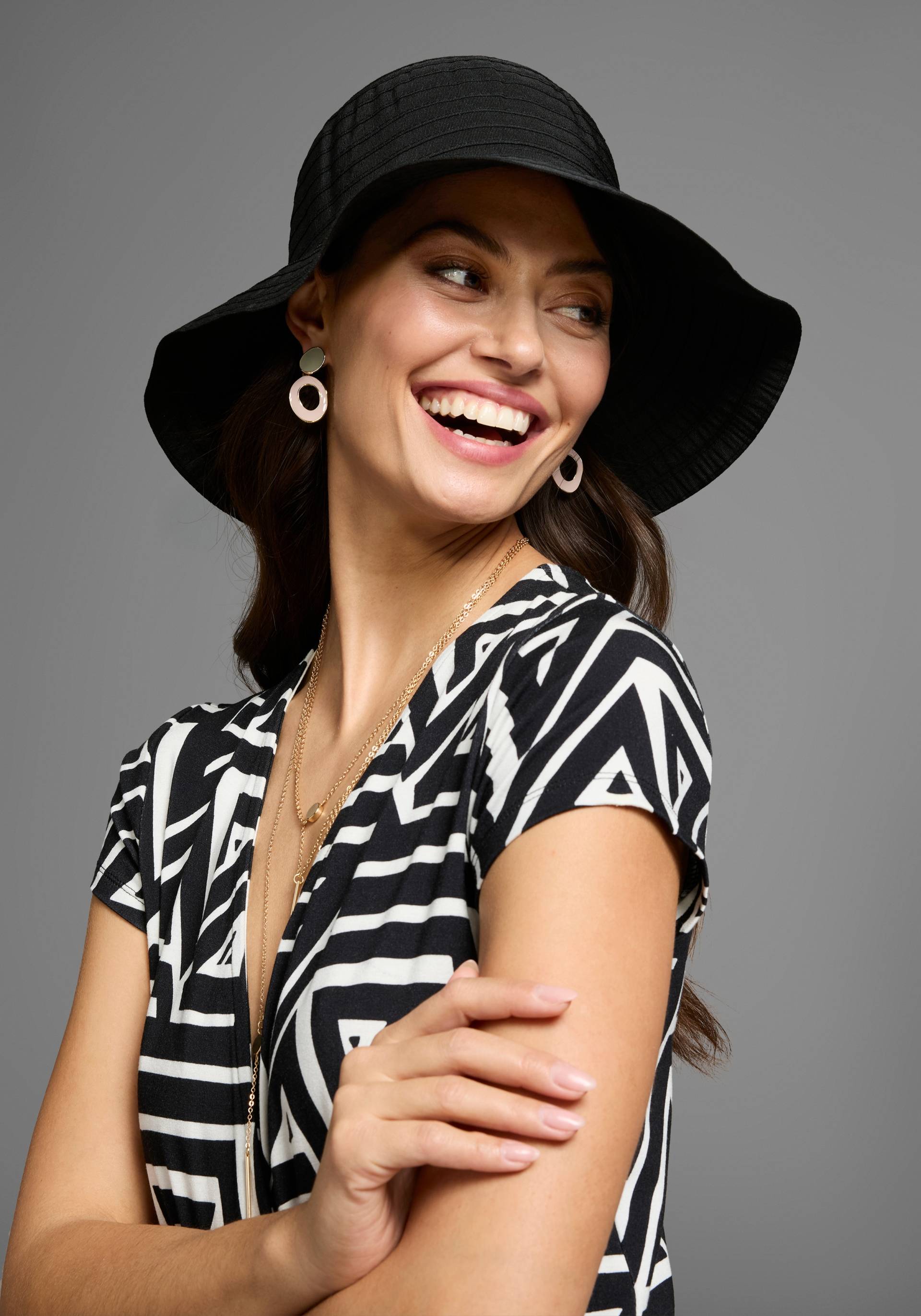 Laura Scott Sonnenhut, mn eleganten Look, knautsch und faltbar - NEW Laura Scott Sonnenhut, mn eleganten Look, knautsch und faltbar - NEW von Laura Scott
