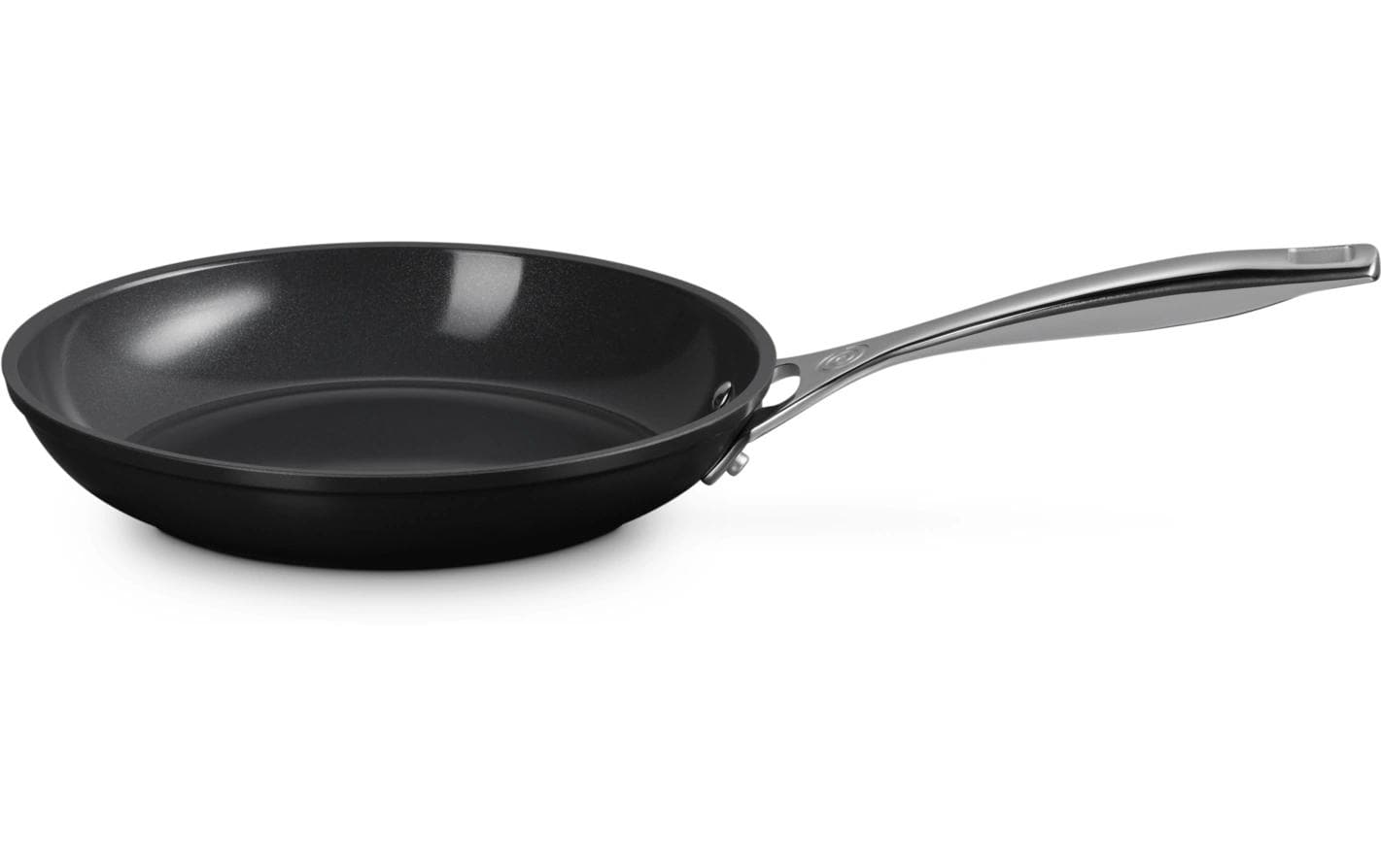 LE CREUSET Bratpfanne »Essential Keramik-Antihaft Ø 28 cm« LE CREUSET Bratpfanne »Essential Keramik-Antihaft Ø 28 cm« von Le Creuset