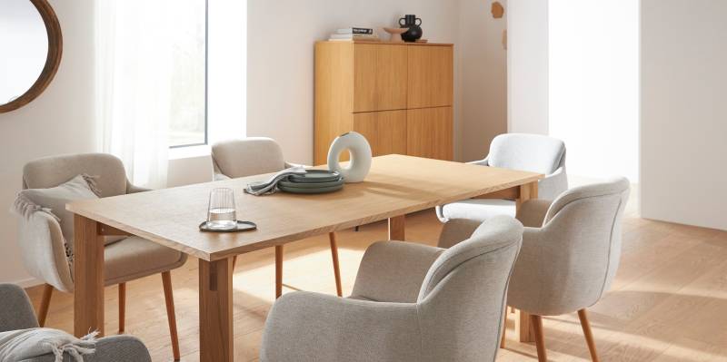 LeGer Home by Lena Gercke Esstisch »Chelsea«, Eiche furniert, verschiedene Breiten, robuste Beine aus massiver Eiche von LeGer Home by Lena Gercke