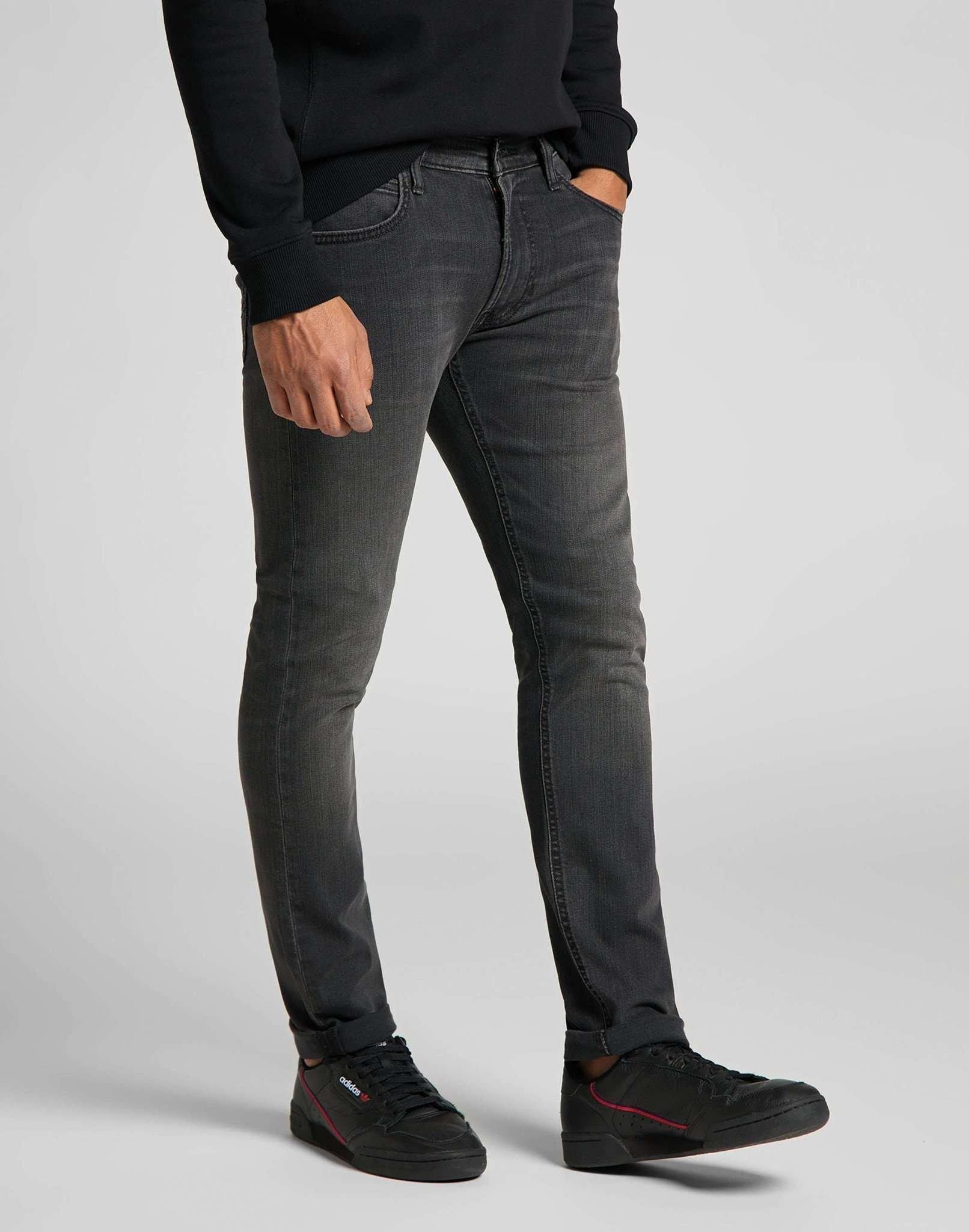 Jeans Slim Fit Luke Herren Schwarz L34/W29 von Lee