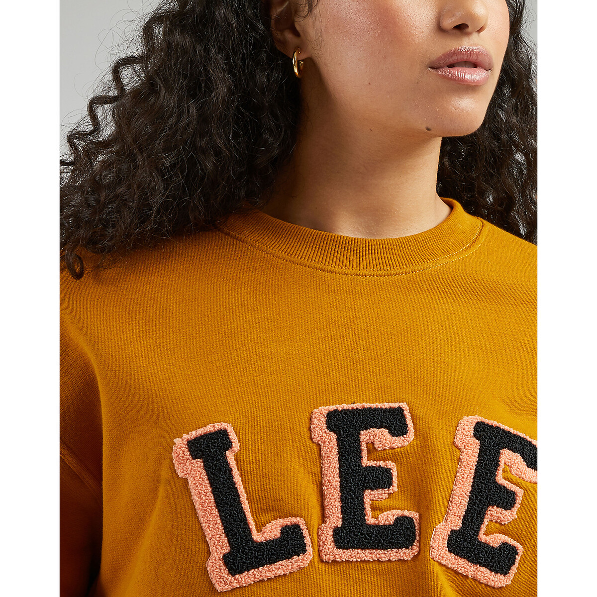 Sweatshirt mit rundem Ausschnitt und Logo vorne von Lee