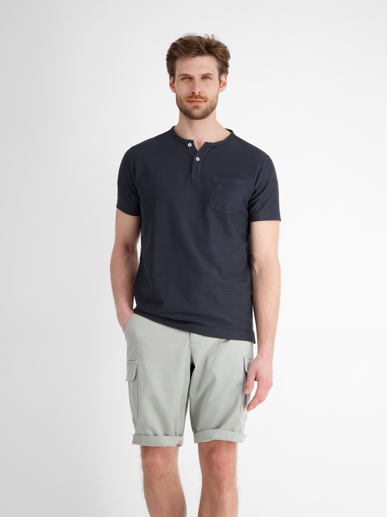 LERROS Henleyshirt »LERROS Serafino-Shirt, sommerlich-tonal gestreift« LERROS Henleyshirt »LERROS Serafino-Shirt, sommerlich-tonal gestreift« von Lerros