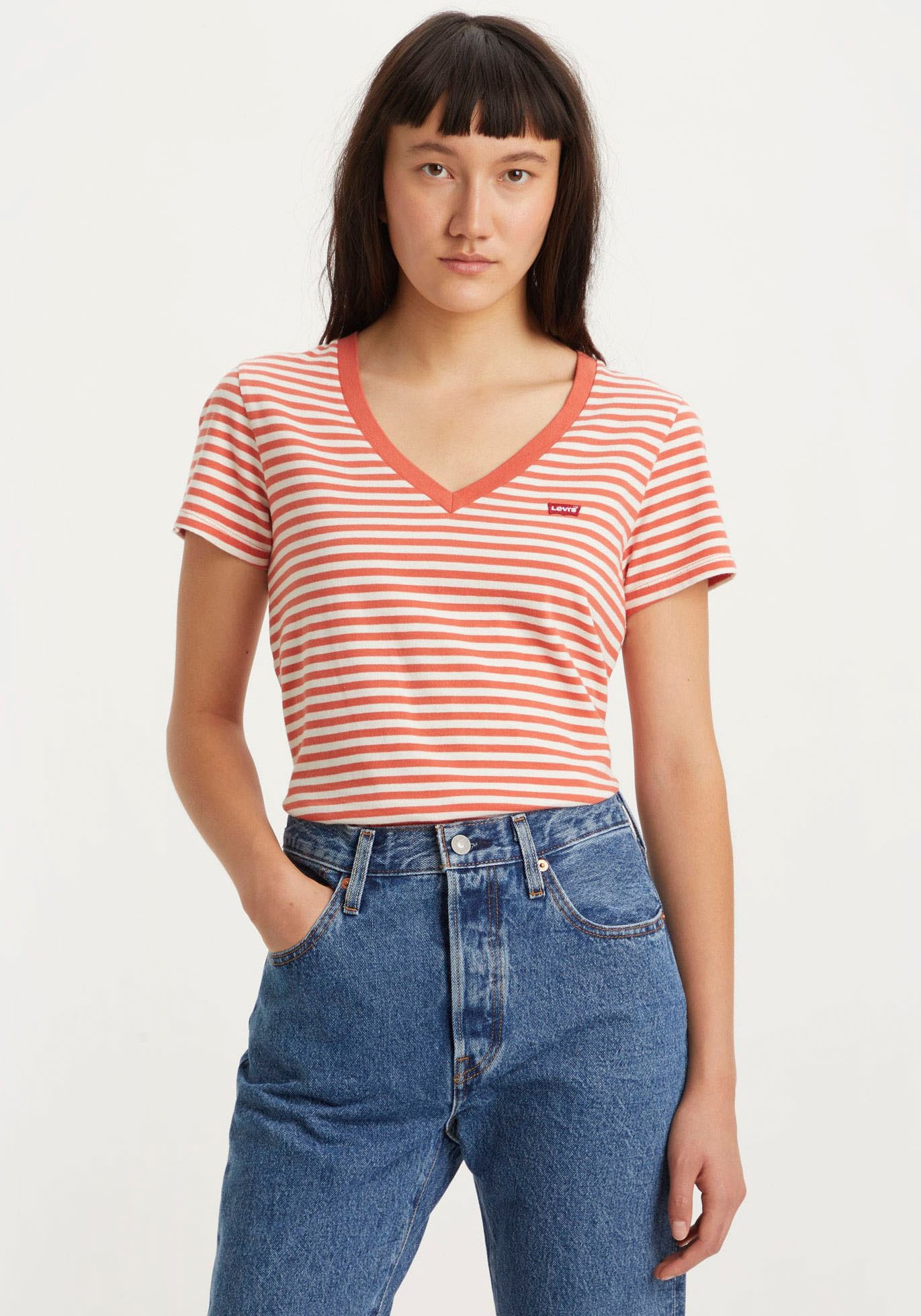 Levi's® V-Shirt »PERFECT VNECK« von Levi's®