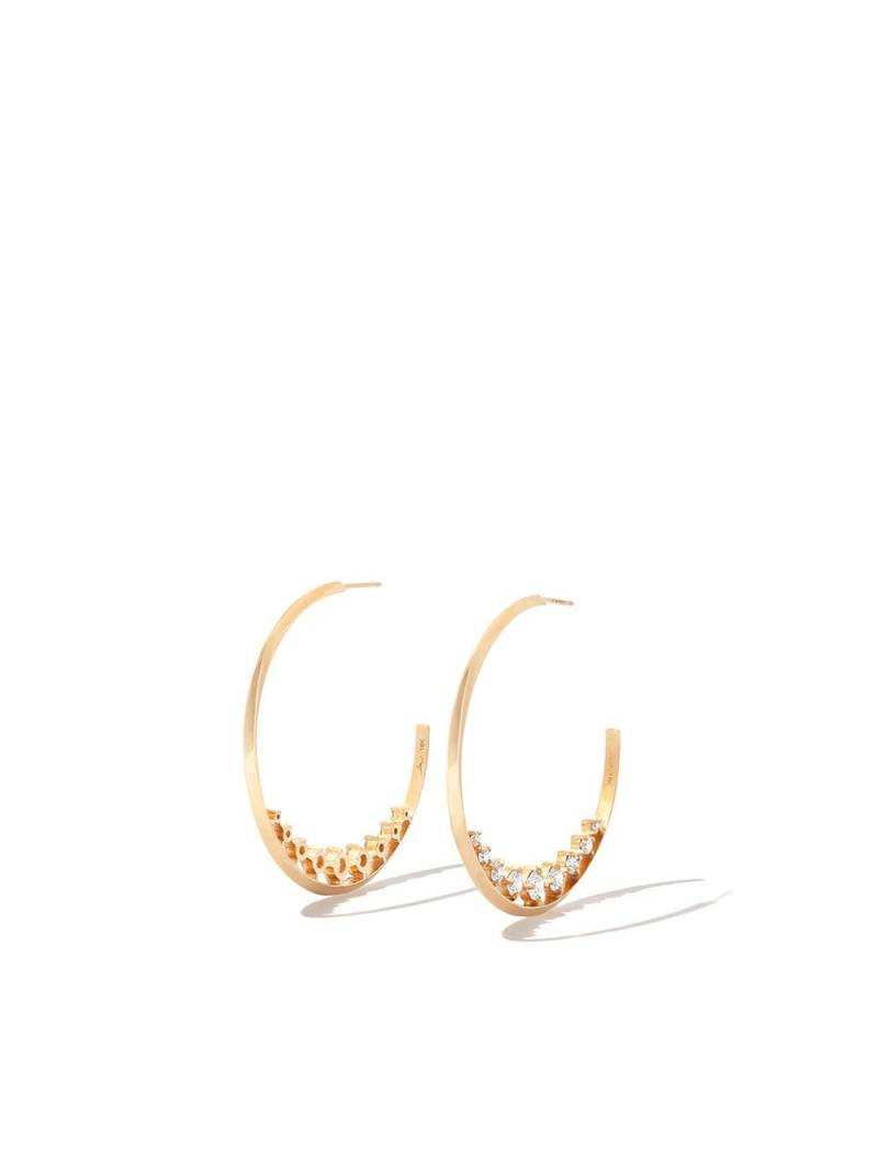 Lizzie Mandler Fine Jewelry 18kt yellow gold Éclat diamond hoop earrings von Lizzie Mandler Fine Jewelry