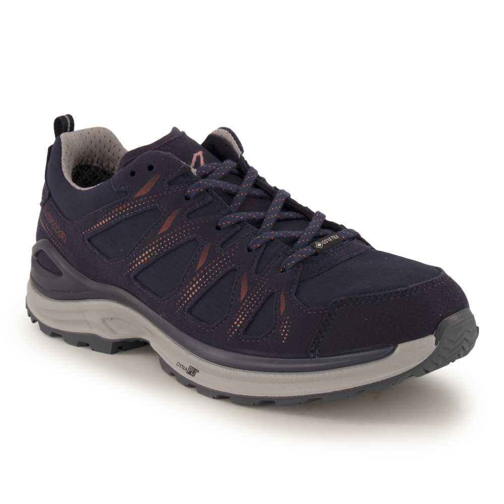 Lowa, Trekking-Schuh von Lowa