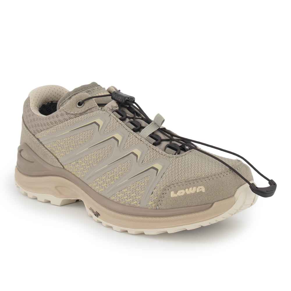 Lowa, Trekking-Schuh von Lowa