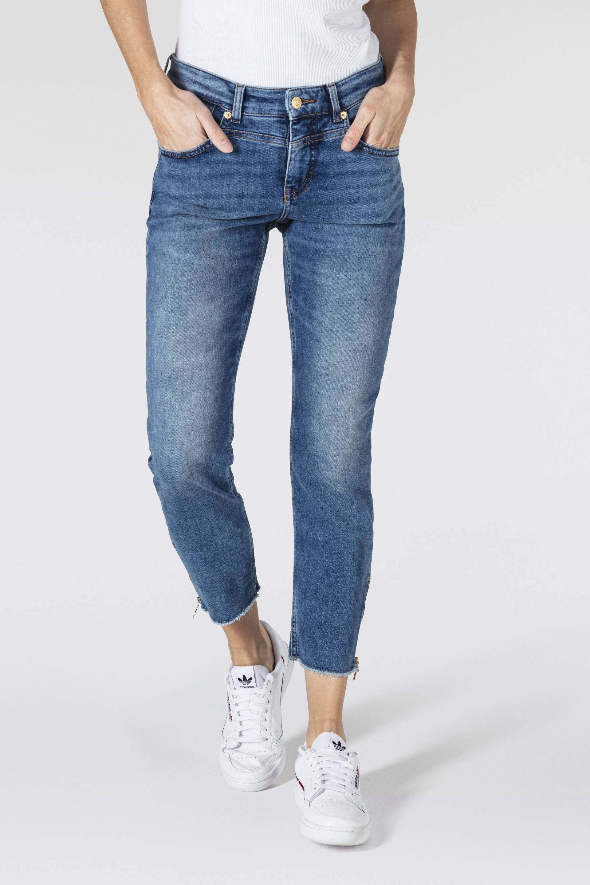 MAC Ankle-Jeans »Rich-Slim Chic«, Mit besonderer Coin-Pocket MAC Ankle-Jeans »Rich-Slim Chic«, Mit besonderer Coin-Pocket von MAC