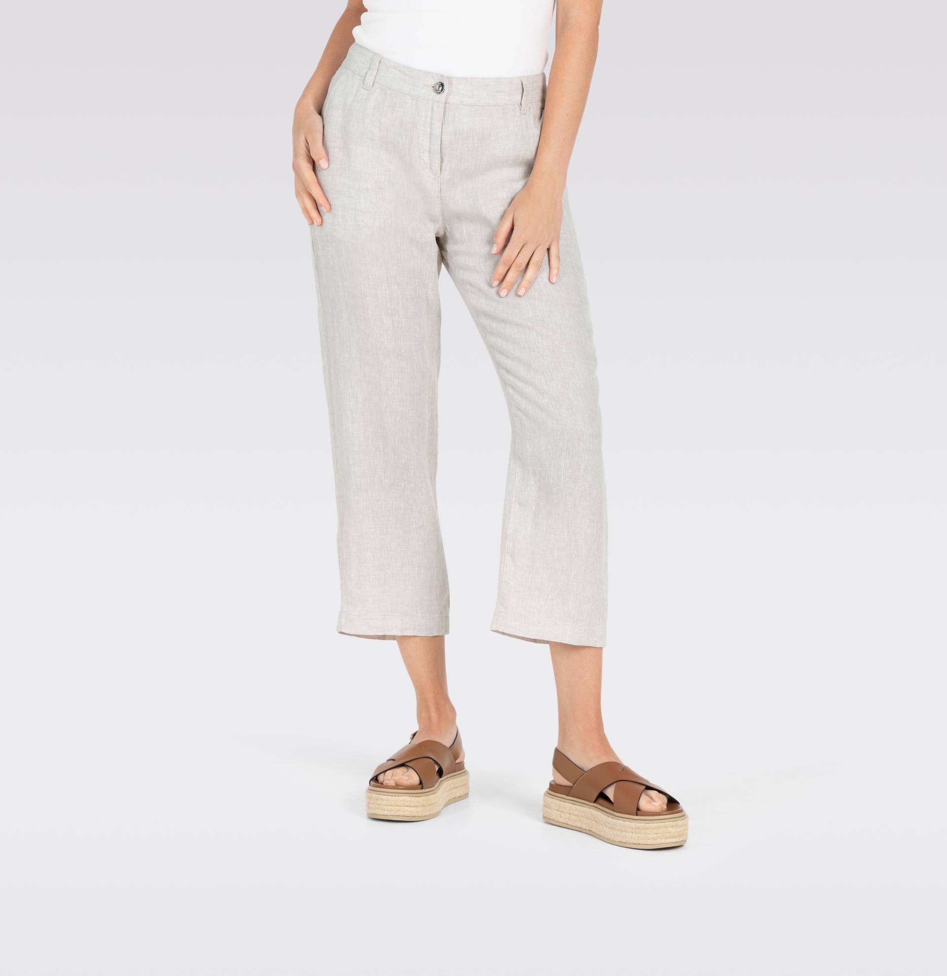 MAC Leinenhose »NORA cropped«, temperaturausgleichend und angenehm auf der Haut MAC Leinenhose »NORA cropped«, temperaturausgleichend und angenehm auf der Haut von MAC