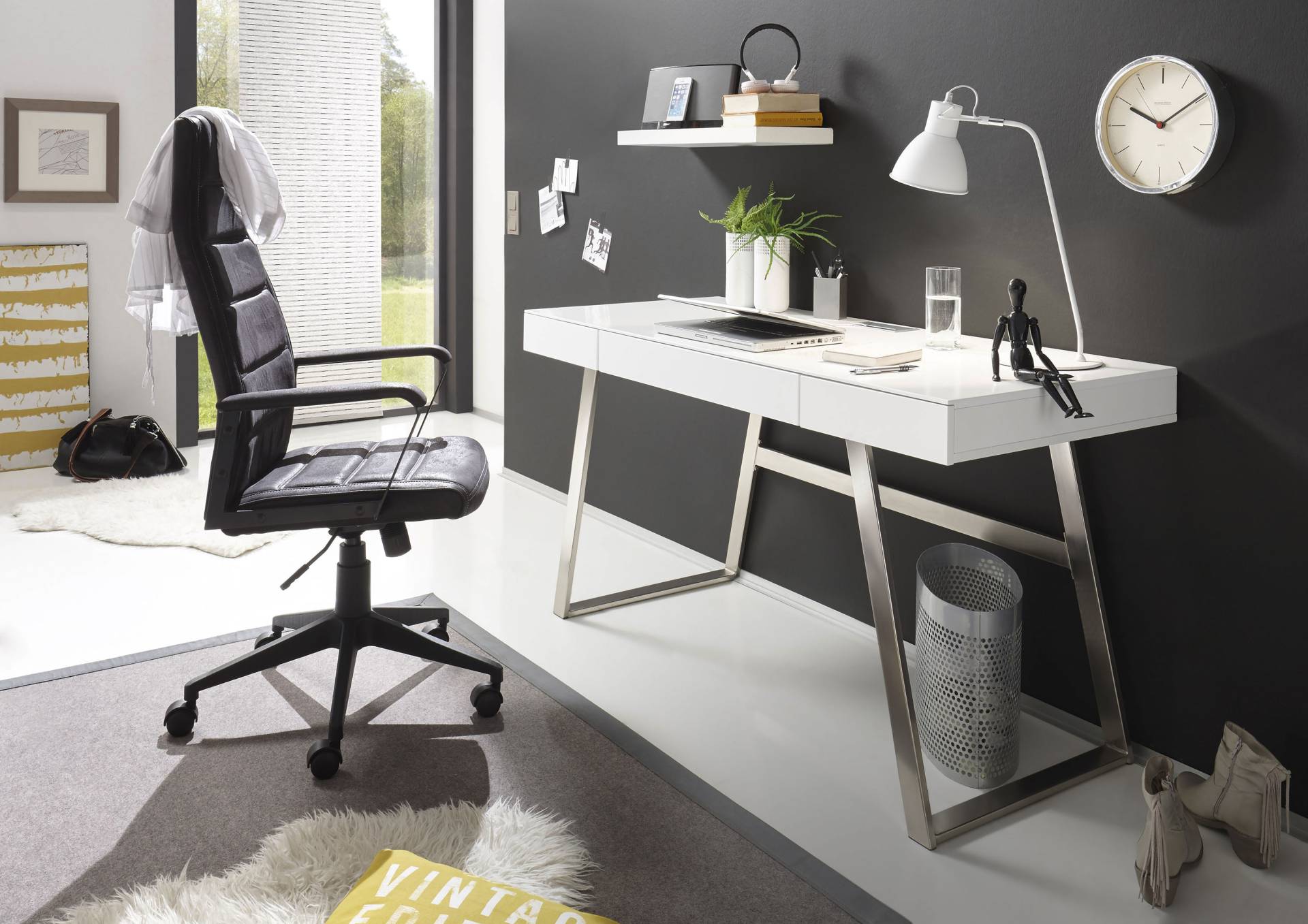 MCA furniture Schreibtisch »Aspen«, weiss matt,Schubladen mit push to open, Breite 140 cm MCA furniture Schreibtisch »Aspen«, weiss matt,Schubladen mit push to open, Breite 140 cm von MCA furniture
