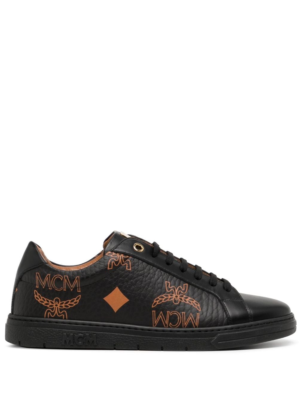 MCM Terrain Maxi Visetos-print sneakers - Black von MCM