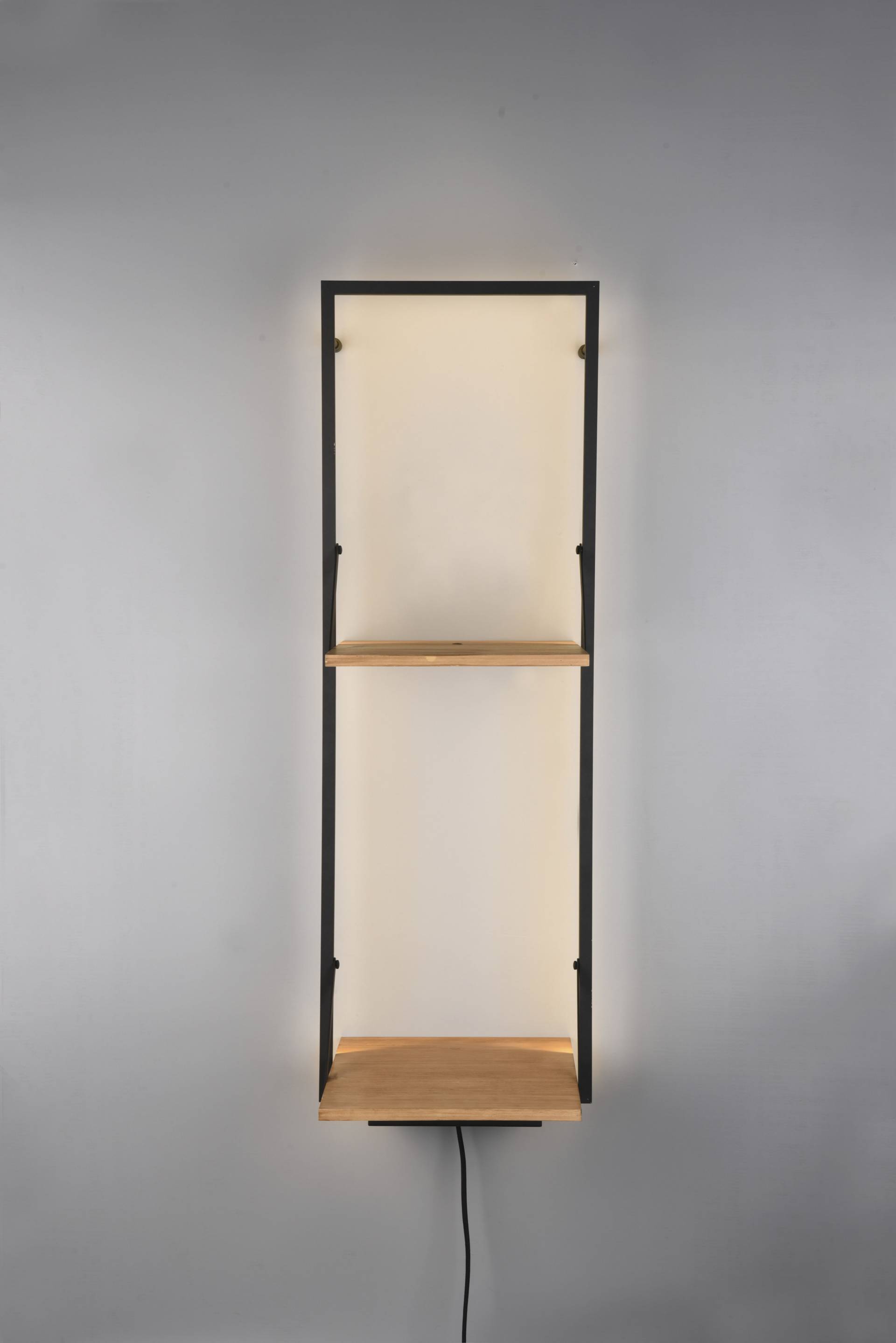 MIRRORS AND MORE Ablageregal »Leonie«, mit integriertem LED Backlight MIRRORS AND MORE Ablageregal »Leonie«, mit integriertem LED Backlight von MIRRORS AND MORE