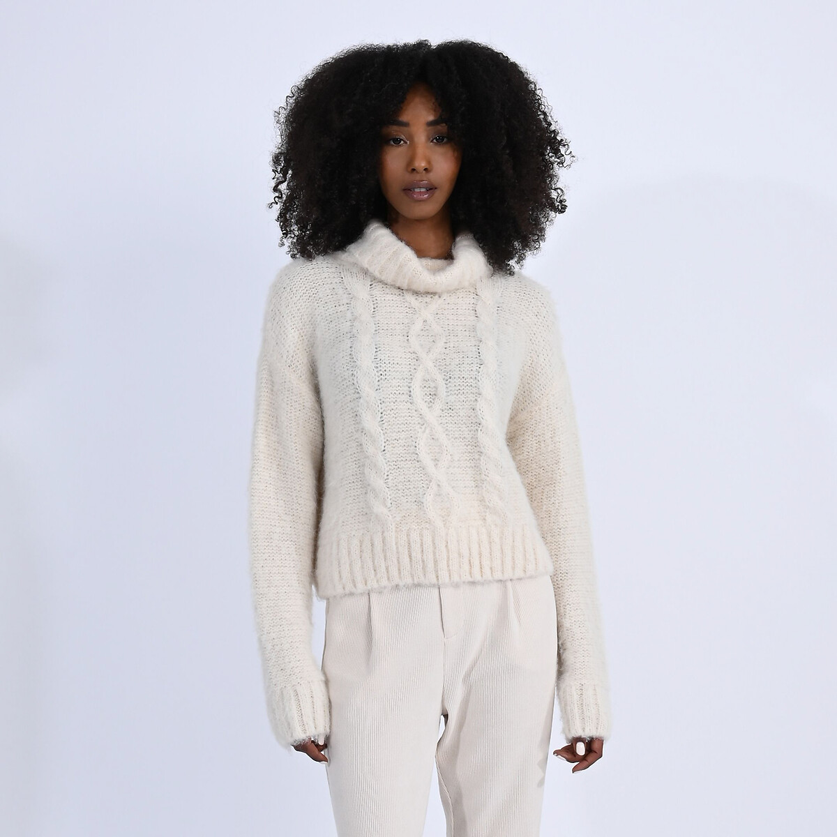 Rollkragenpullover, Zopfstrick von MOLLY BRACKEN