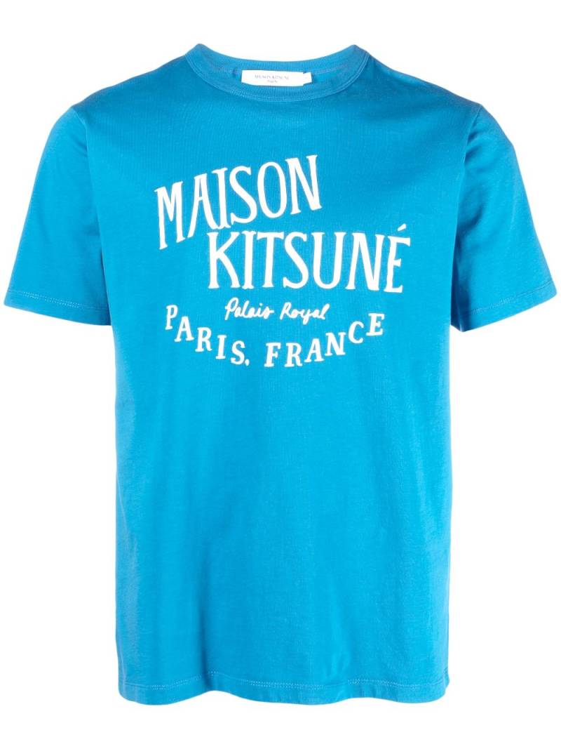 Maison Kitsuné logo-print cotton T-shirt - Blue von Maison Kitsuné