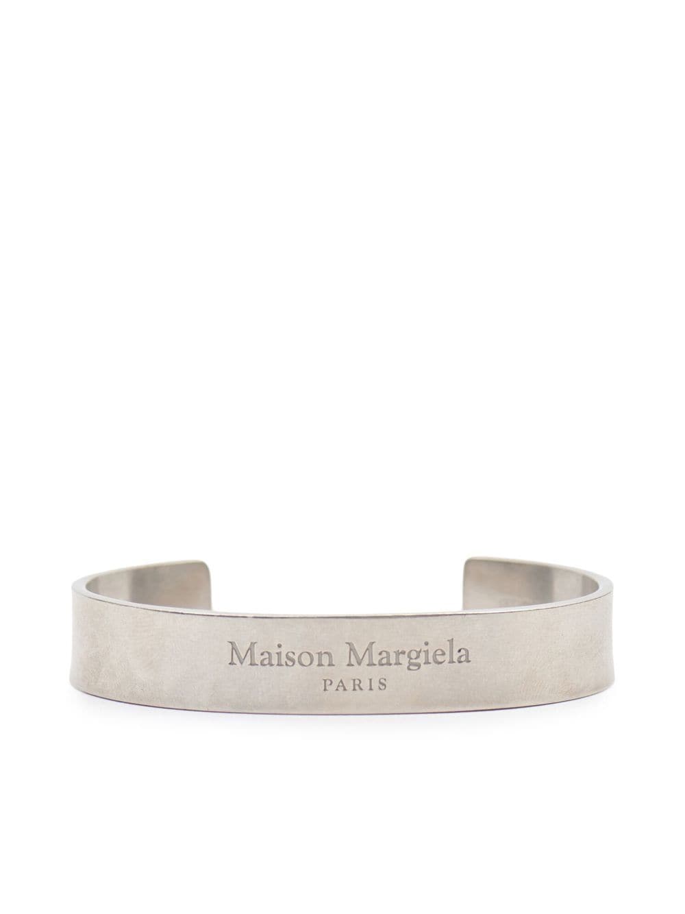 Maison Margiela logo-engraved cuff bracelet - Silver von Maison Margiela