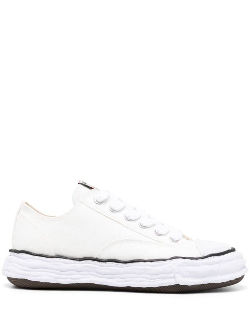 Maison Mihara Yasuhiro Peterson23 low-top sneakers - White von Maison Mihara Yasuhiro