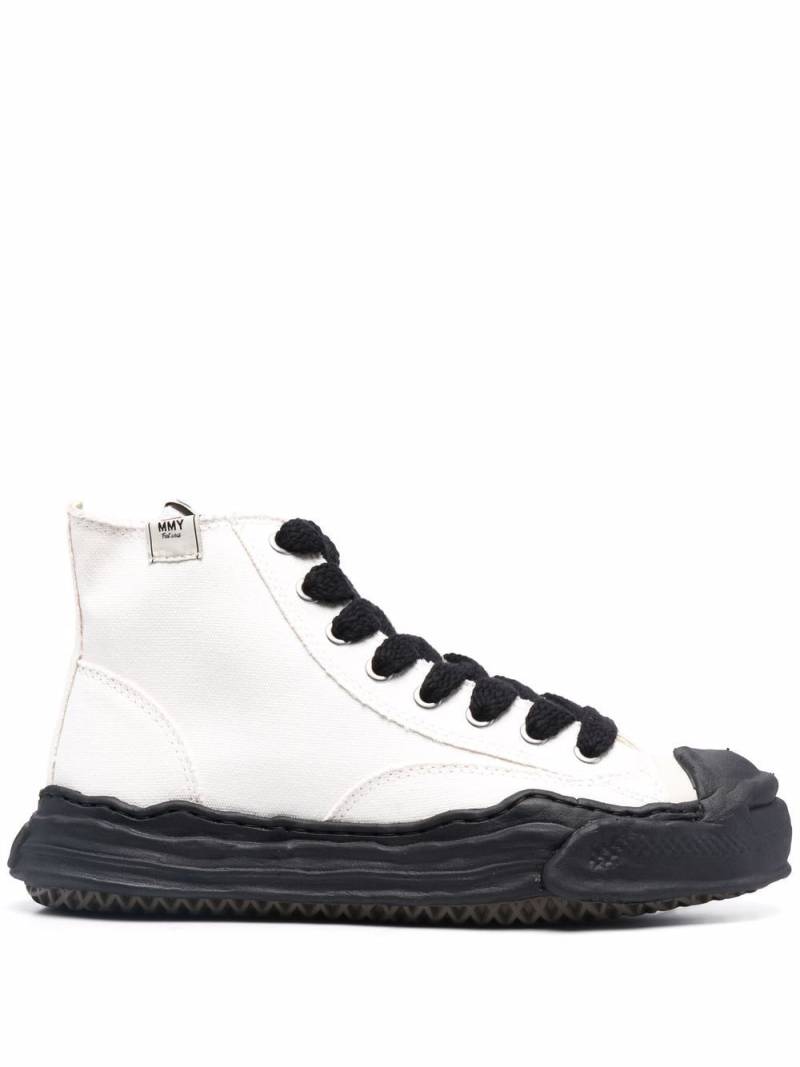 Maison Mihara Yasuhiro chunky high-top sneakers - White von Maison Mihara Yasuhiro