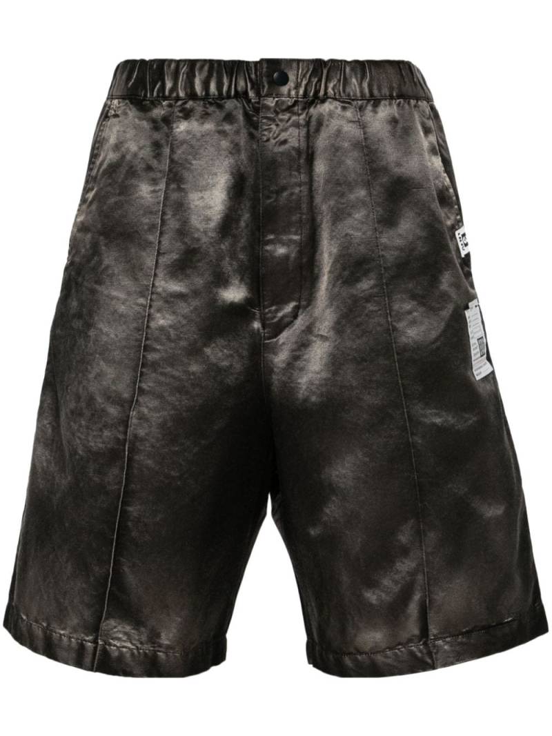 Maison Mihara Yasuhiro satin bermuda shorts - Black von Maison Mihara Yasuhiro