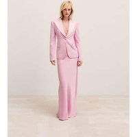 Blazer mit Reverskragen und Ziernähten Blazer mit Reverskragen und Ziernähten von Mango