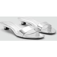 Riemen-Sandale im Metallic-Look Riemen-Sandale im Metallic-Look von Mango