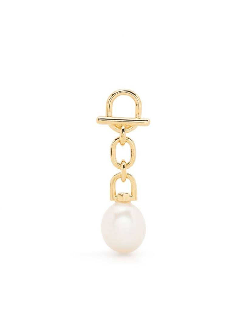 Maria Black Mambo Charm pearl single earring - Gold von Maria Black