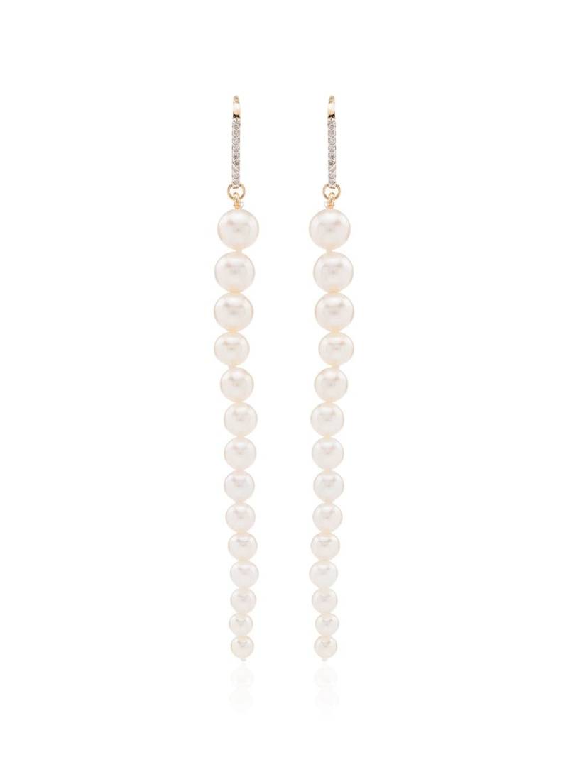 Mateo 14Kt gold pearl and diamond drop earrings - White von Mateo