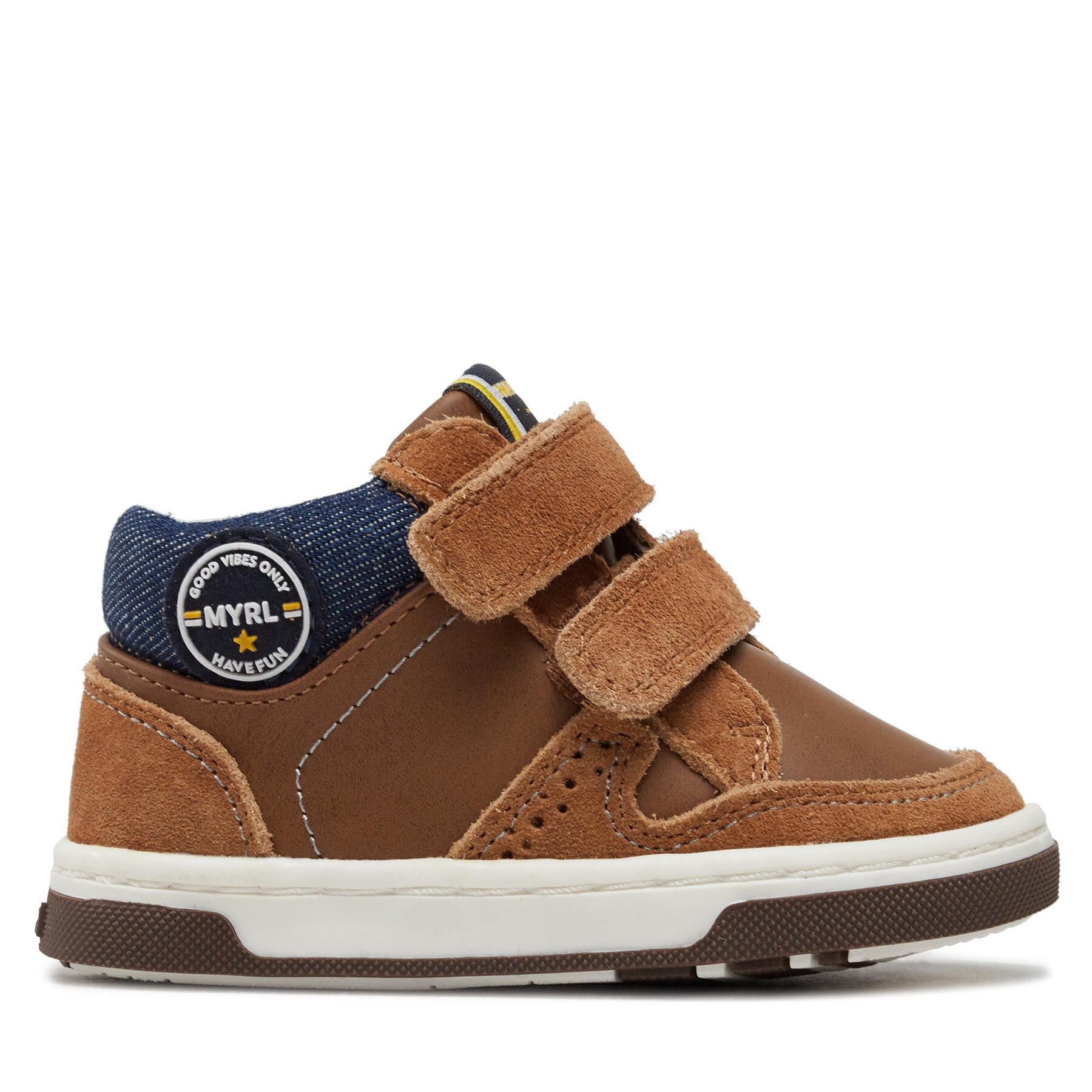 Schnürschuhe Mayoral 42437 Camel 70 von Mayoral