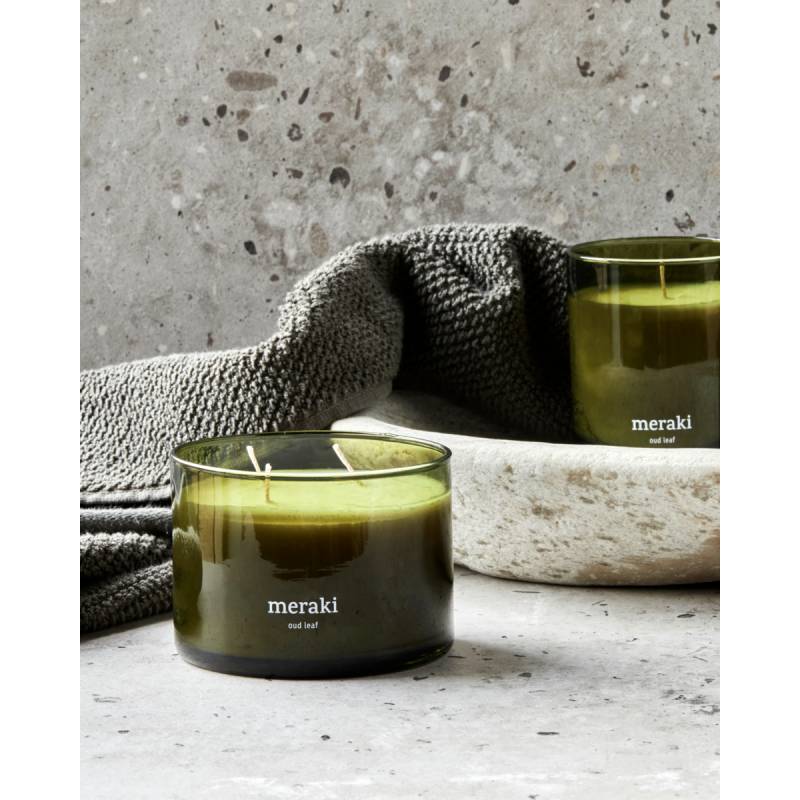 Meraki Home - Duftkerze Oud Leaf von Meraki