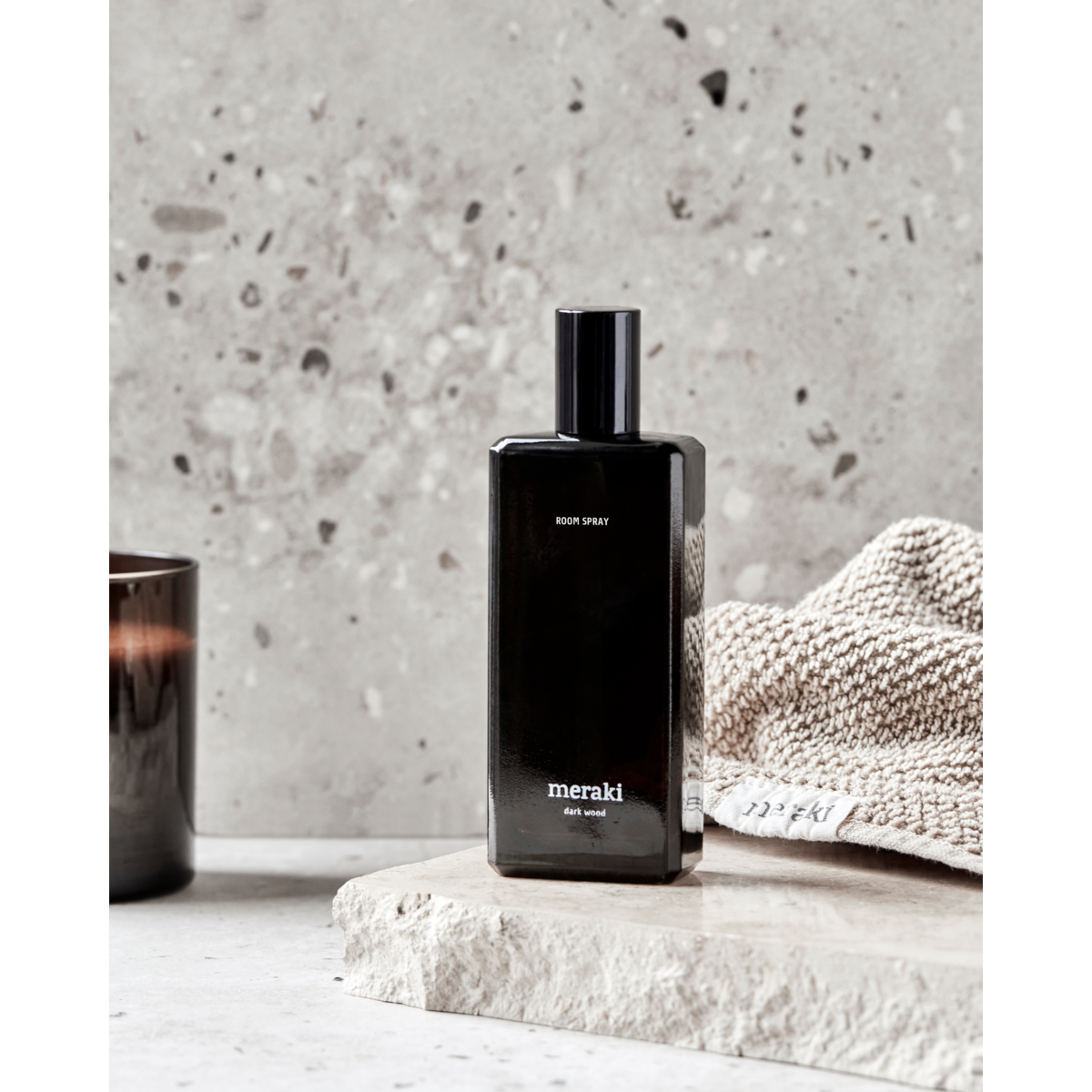 Meraki Home - Zimmerspray Dark Wood von Meraki